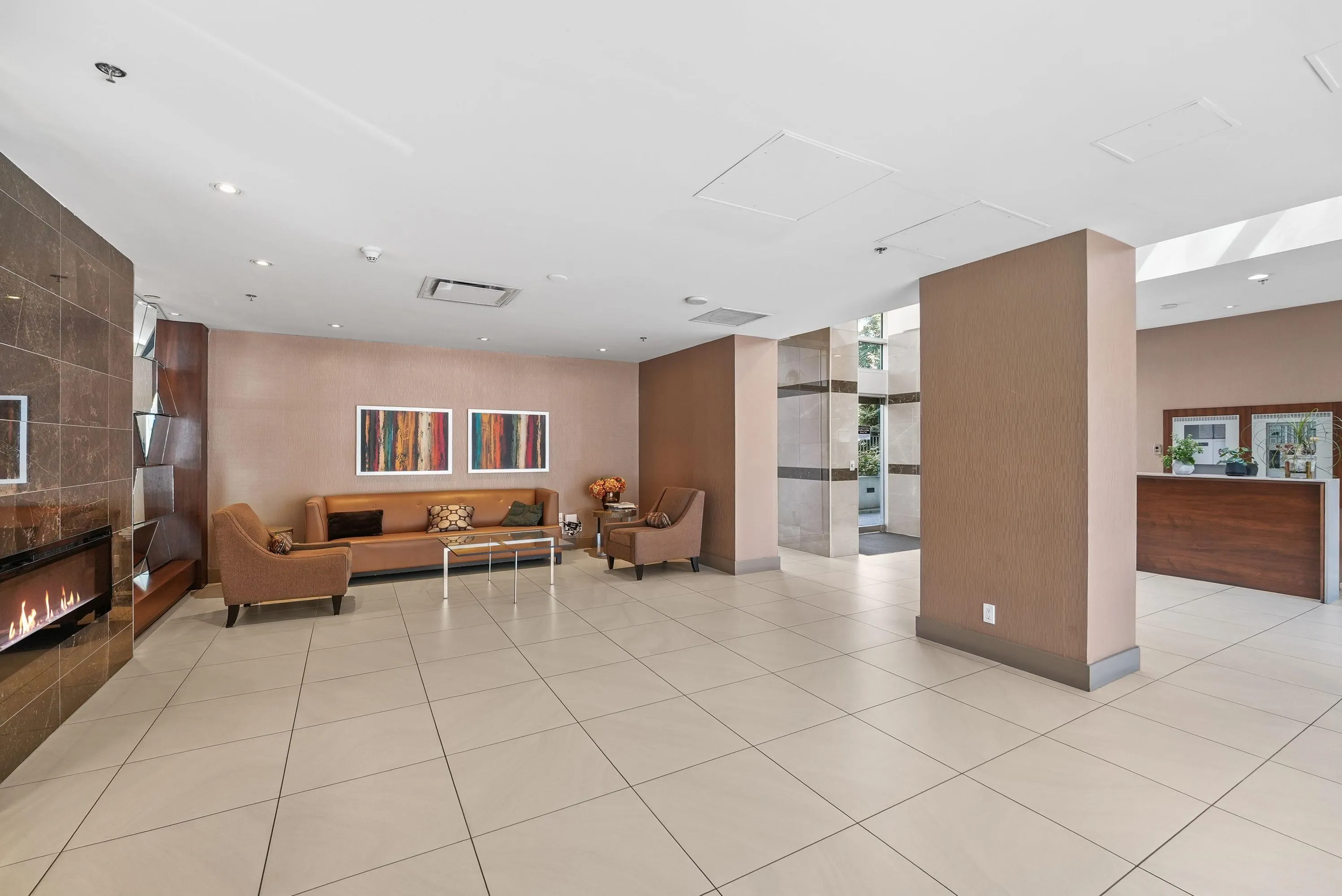 89 W 2nd Avenue #503