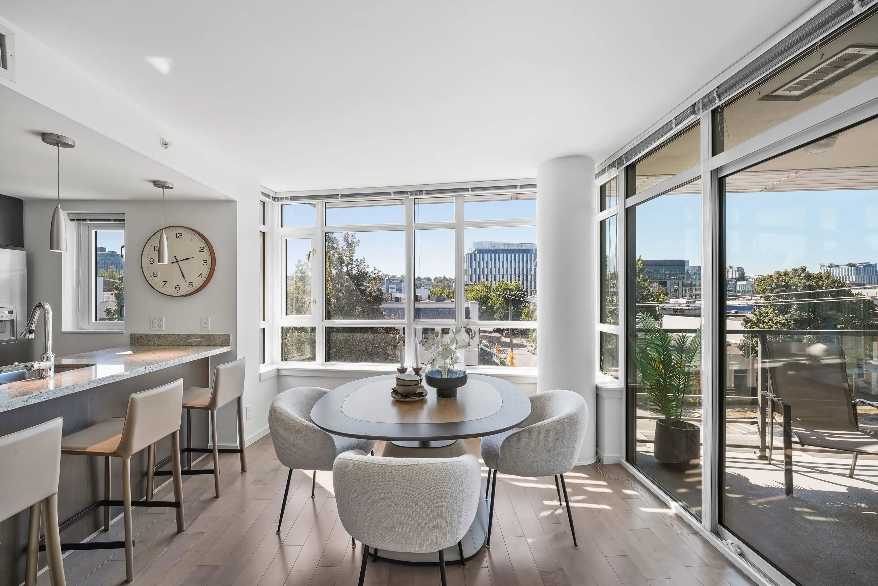 89 W 2nd Avenue #503