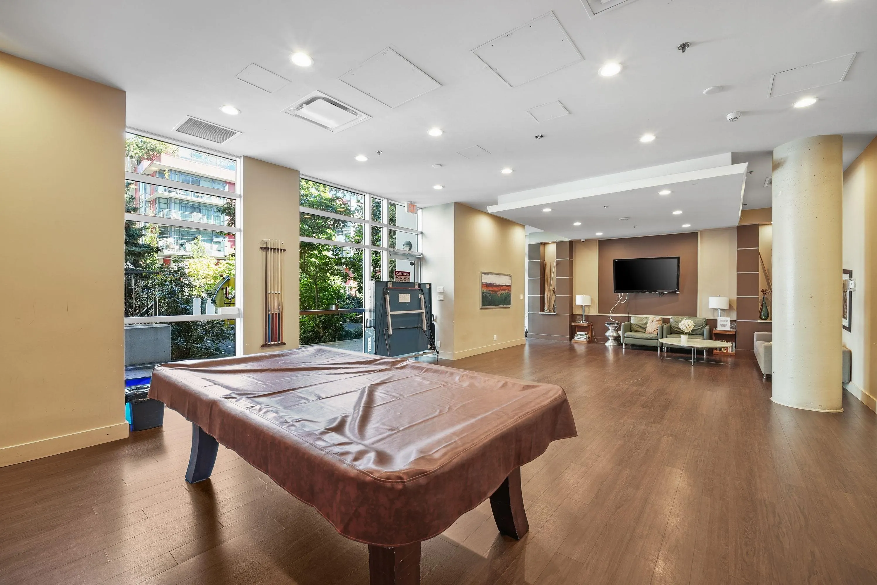 89 W 2nd Avenue #503