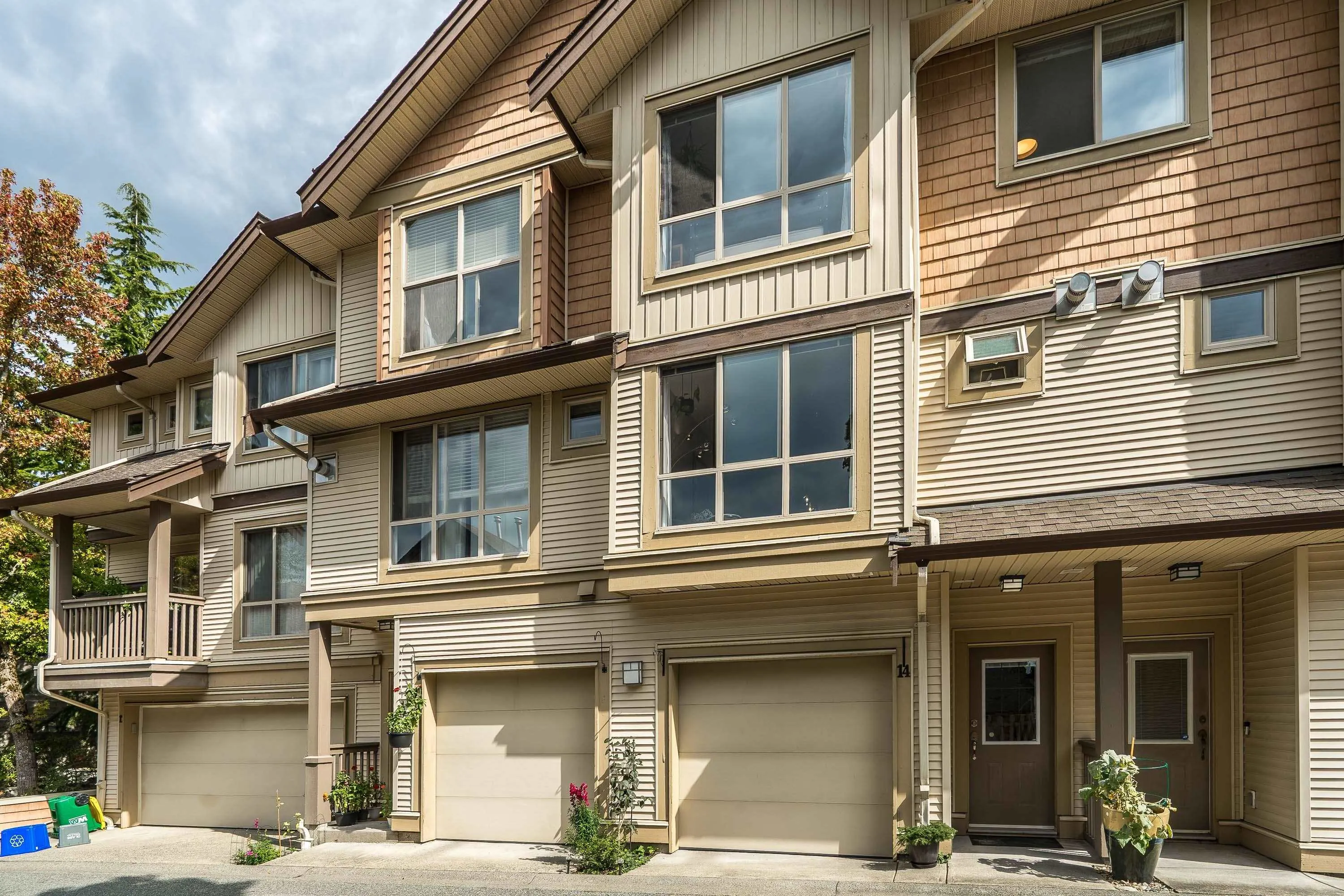 20350 68 Avenue #14