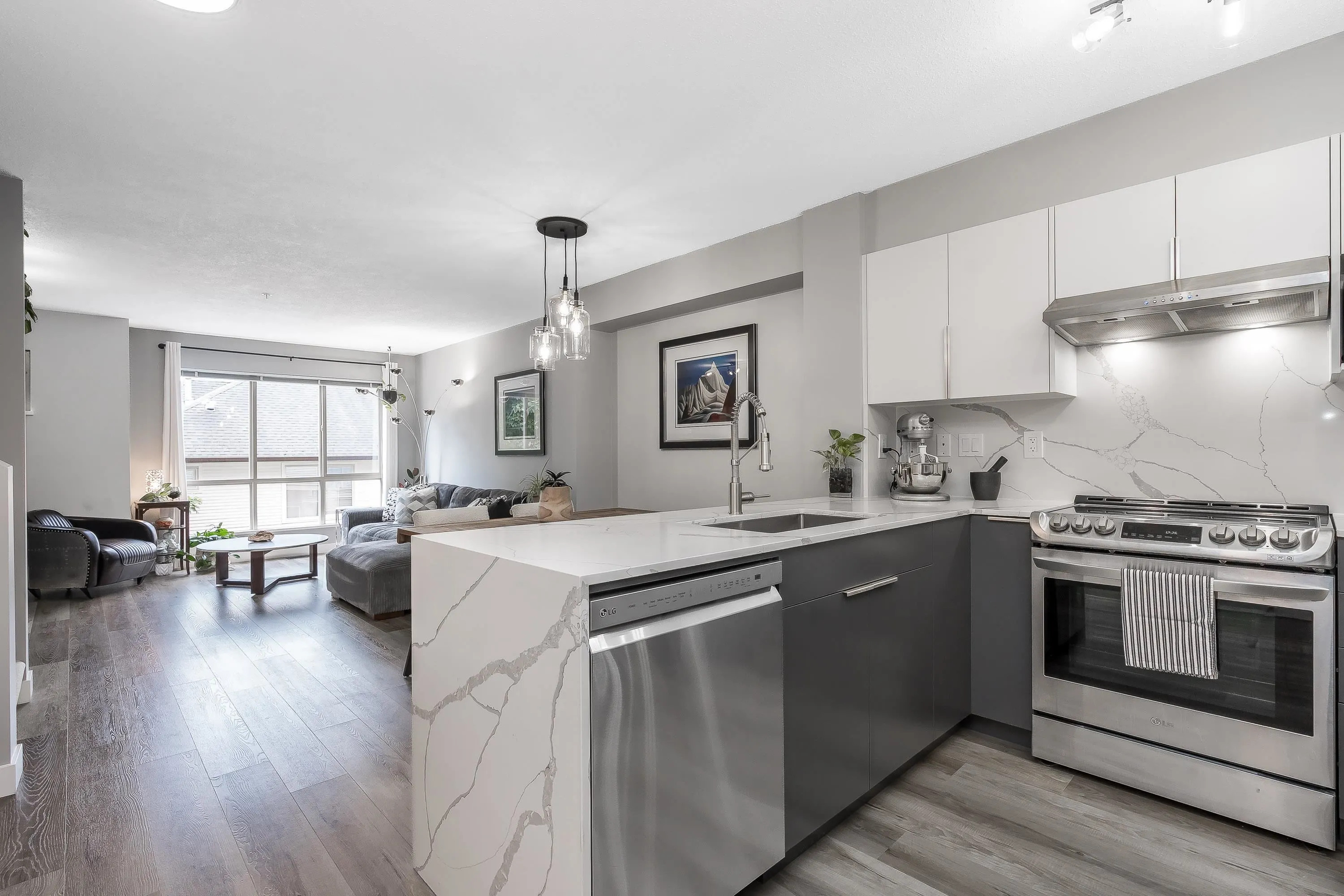 20350 68 Avenue #14