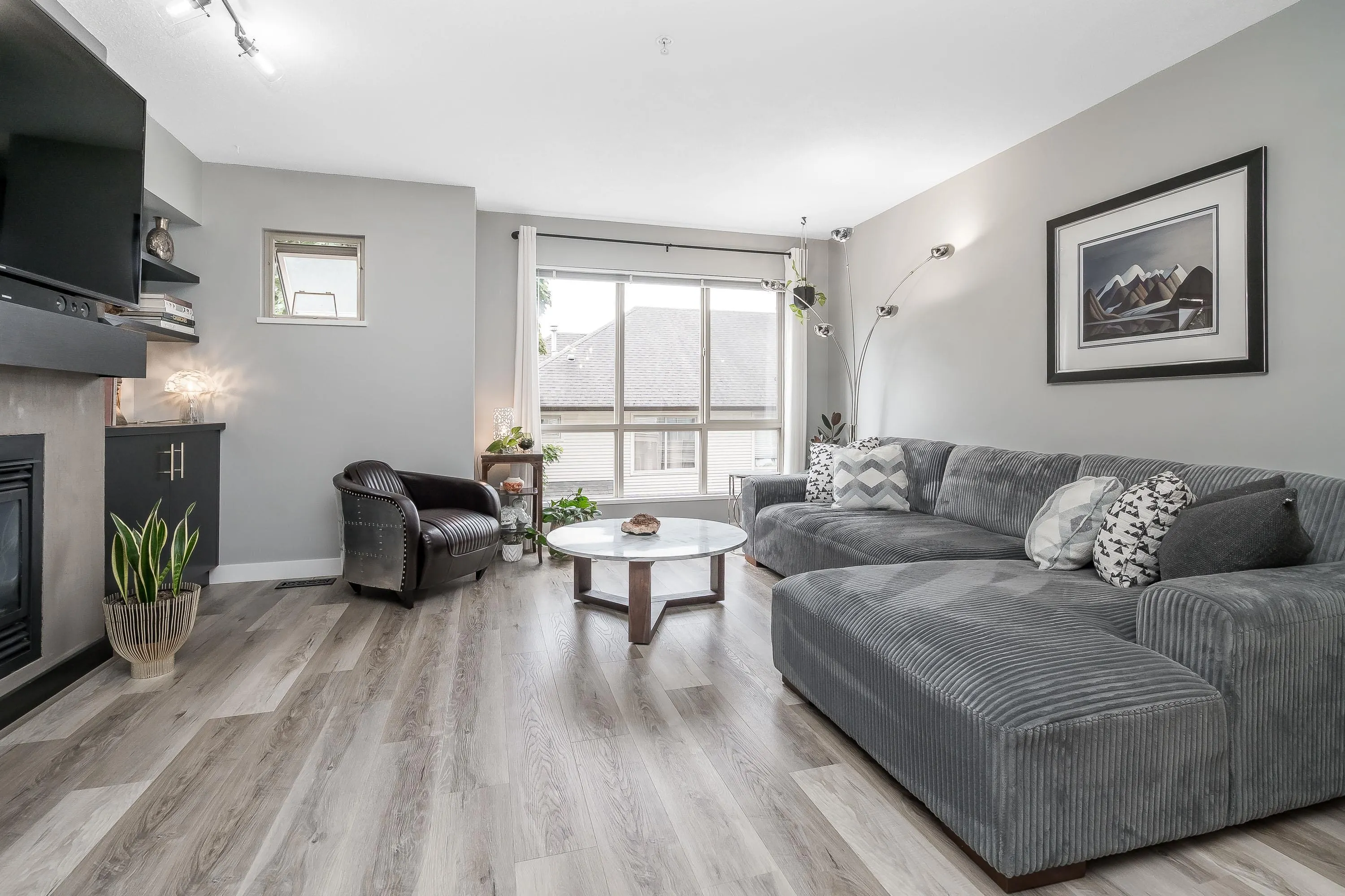20350 68 Avenue #14
