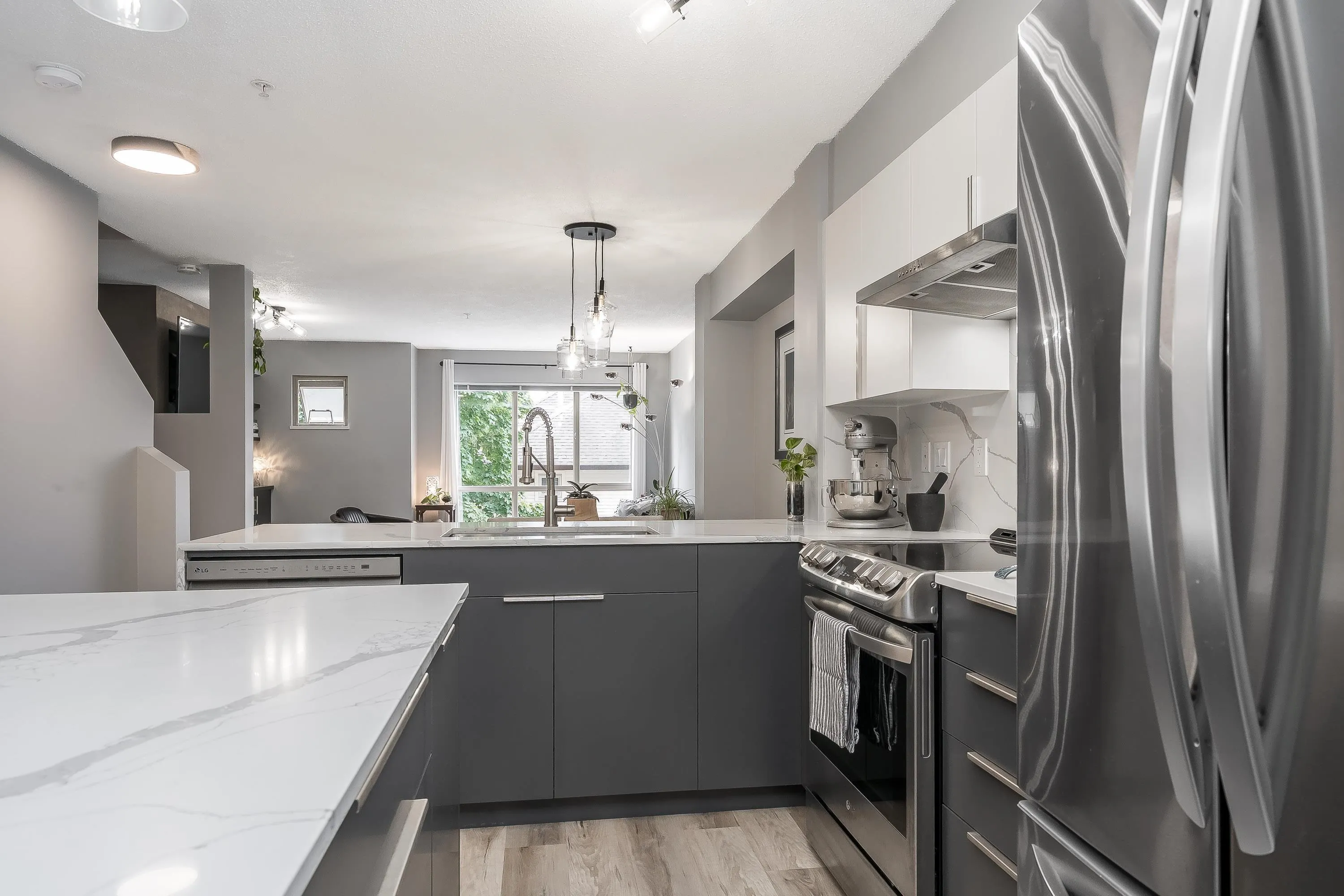 20350 68 Avenue #14