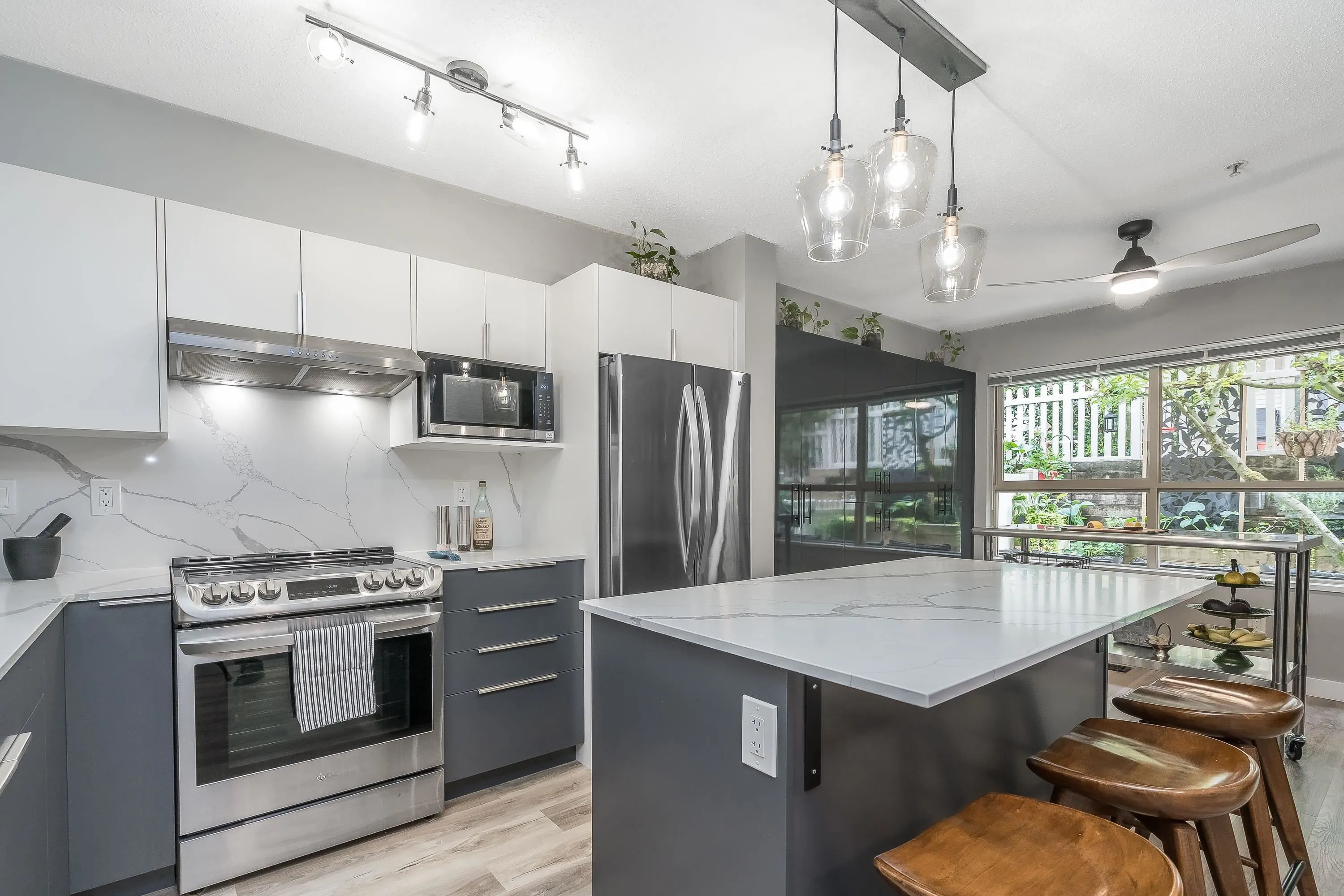 20350 68 Avenue #14