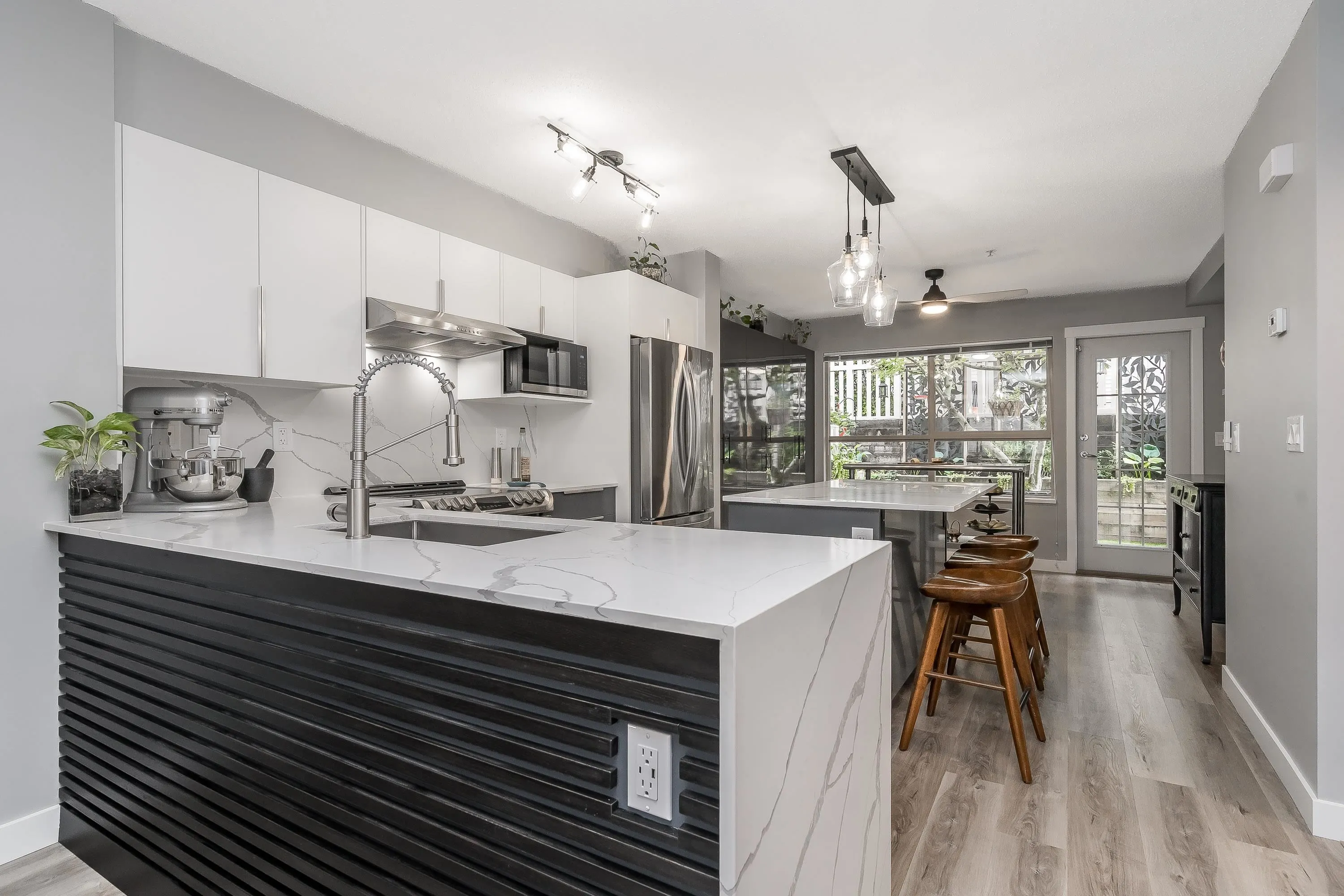 20350 68 Avenue #14