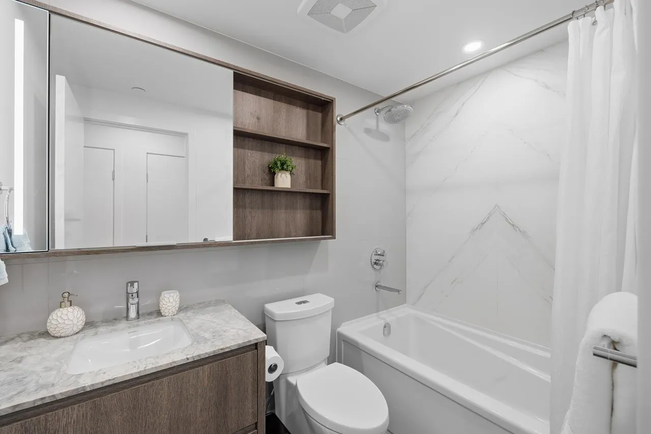 15165 Thrift Avenue #902