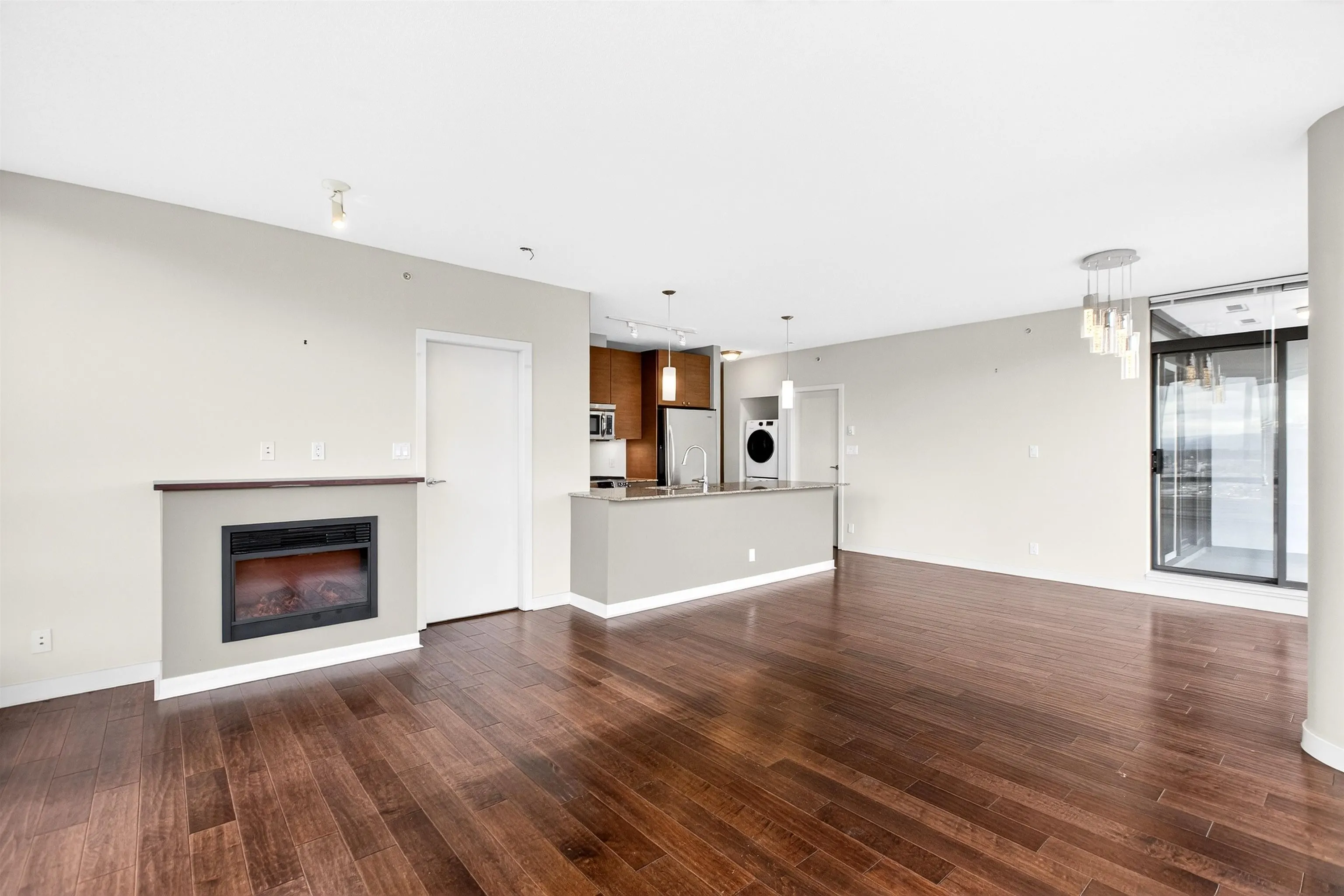 400 Capilano Road #1908