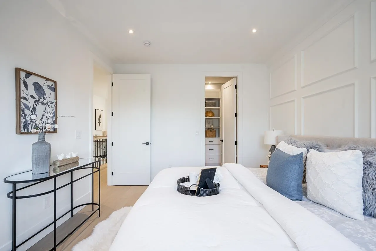 13711 16 Avenue #101