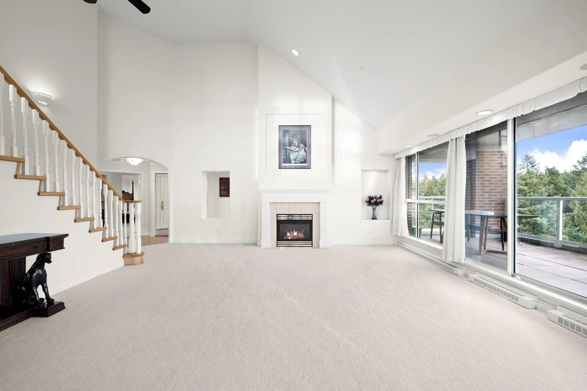 5615 Hampton Place #1700