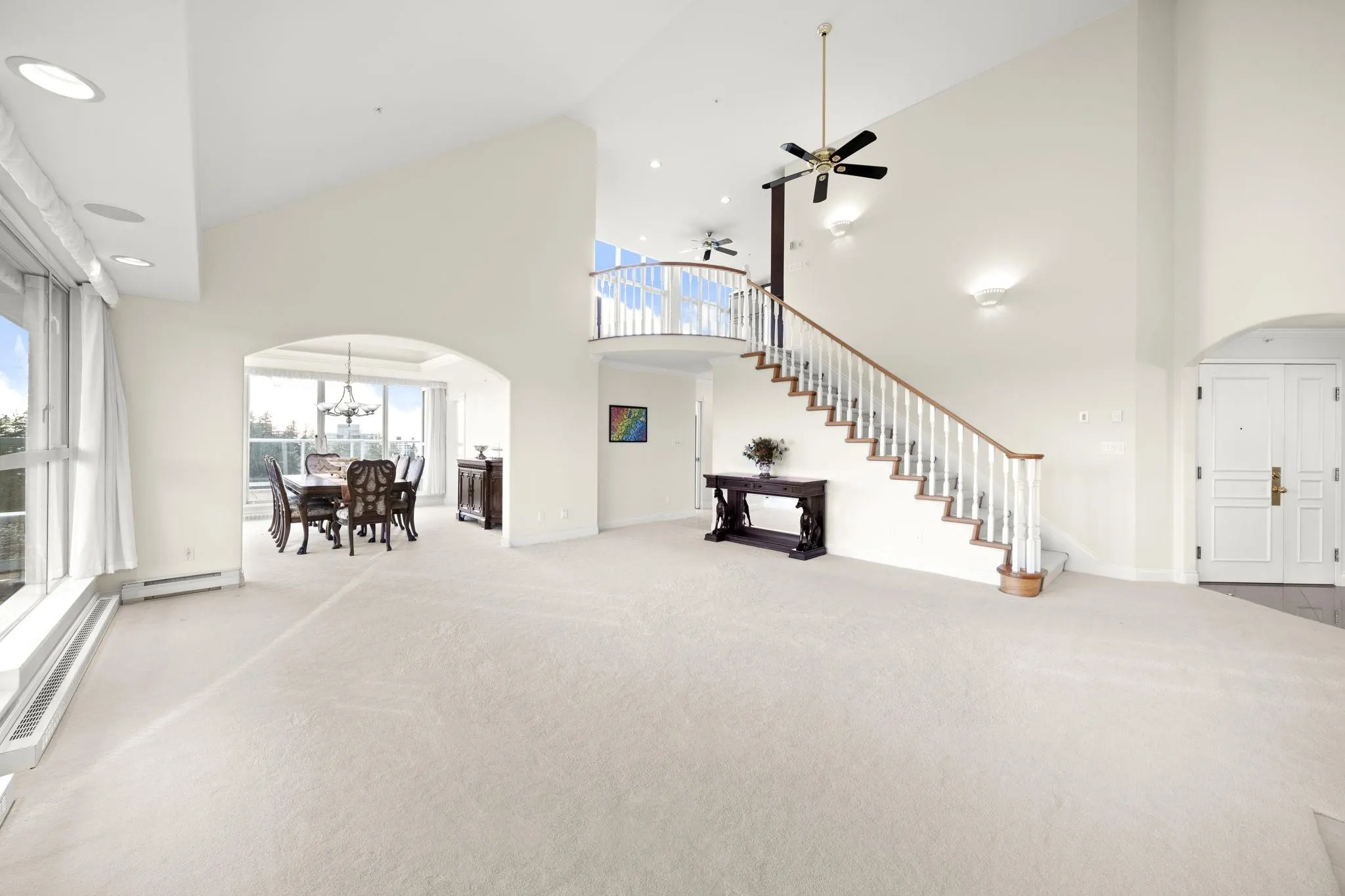 5615 Hampton Place #1700