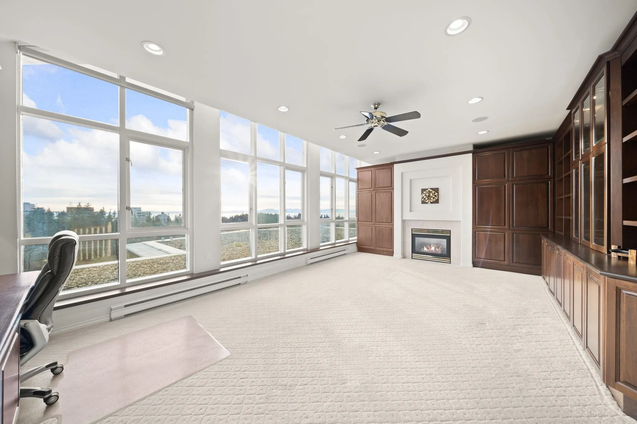5615 Hampton Place #1700