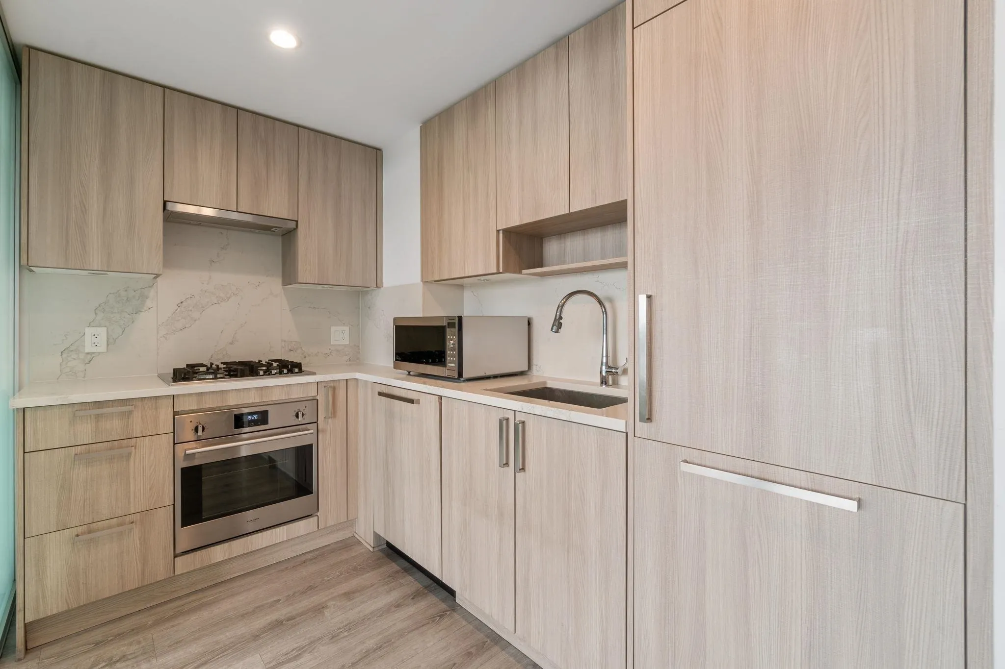 13350 Central Avenue #1112