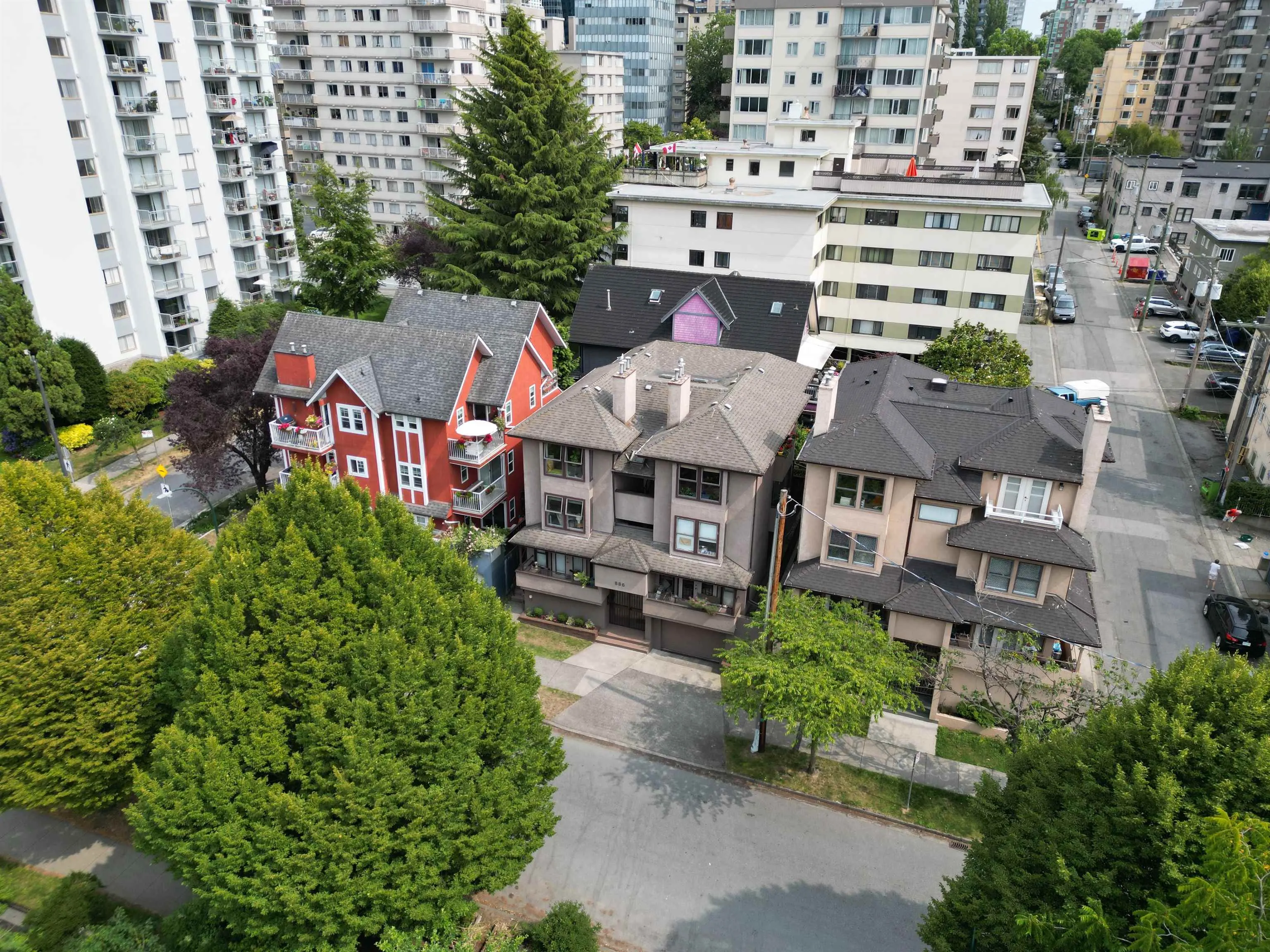 886 Broughton Street #3