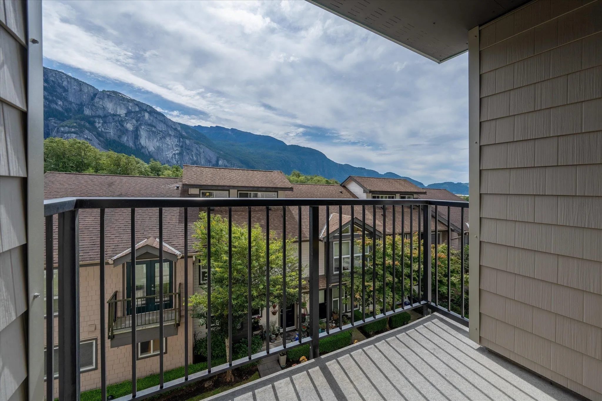 1212 Main Street #307