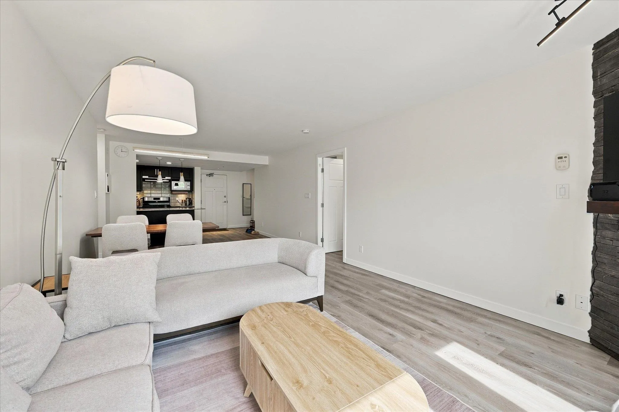 1212 Main Street #307