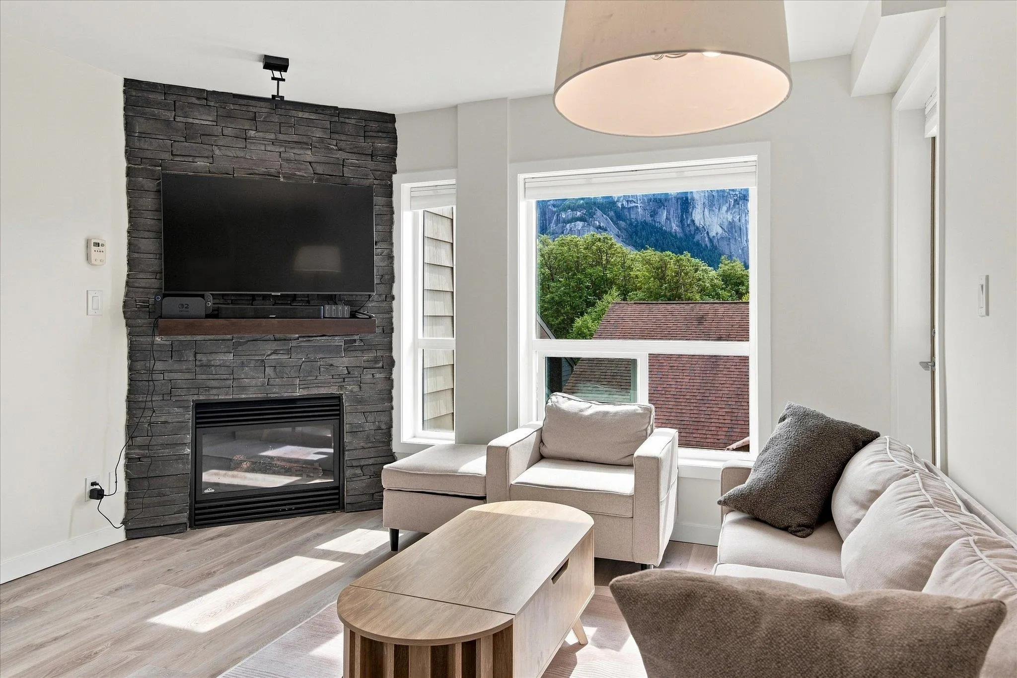 1212 Main Street #307