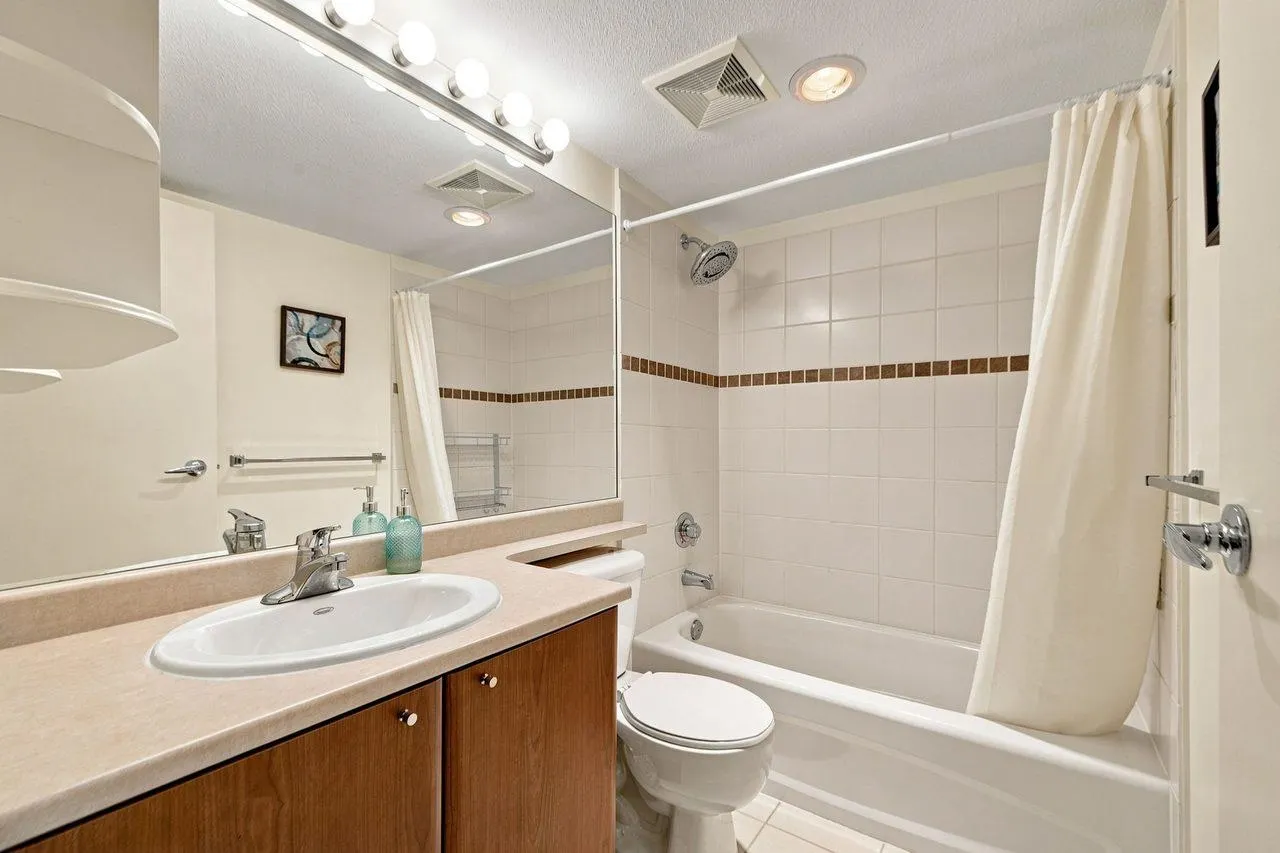 10088 148th Street #212