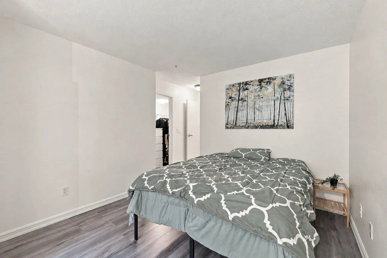 10088 148th Street #212