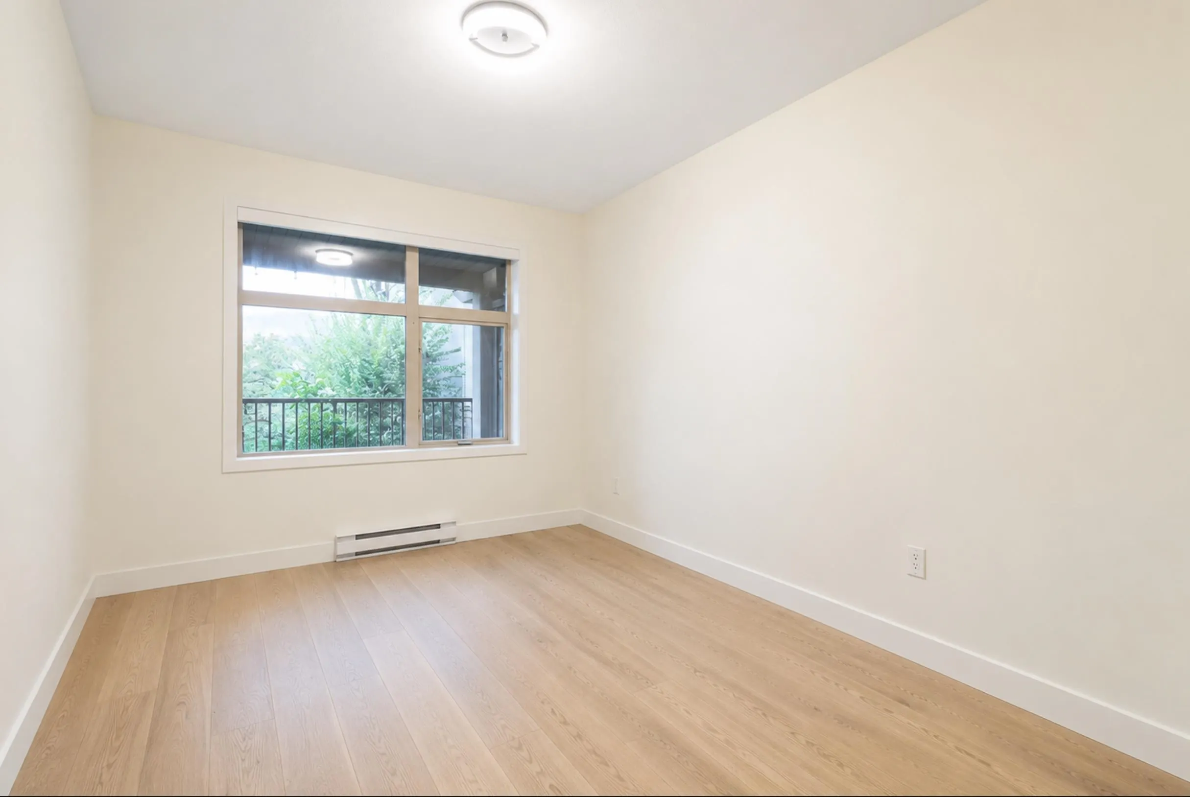 500 Klahanie Drive #201