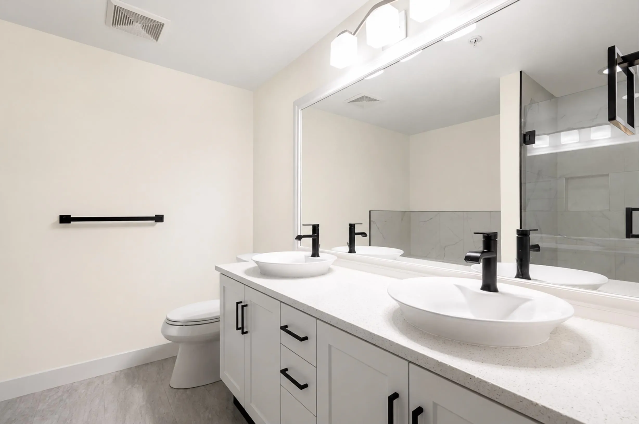 500 Klahanie Drive #201