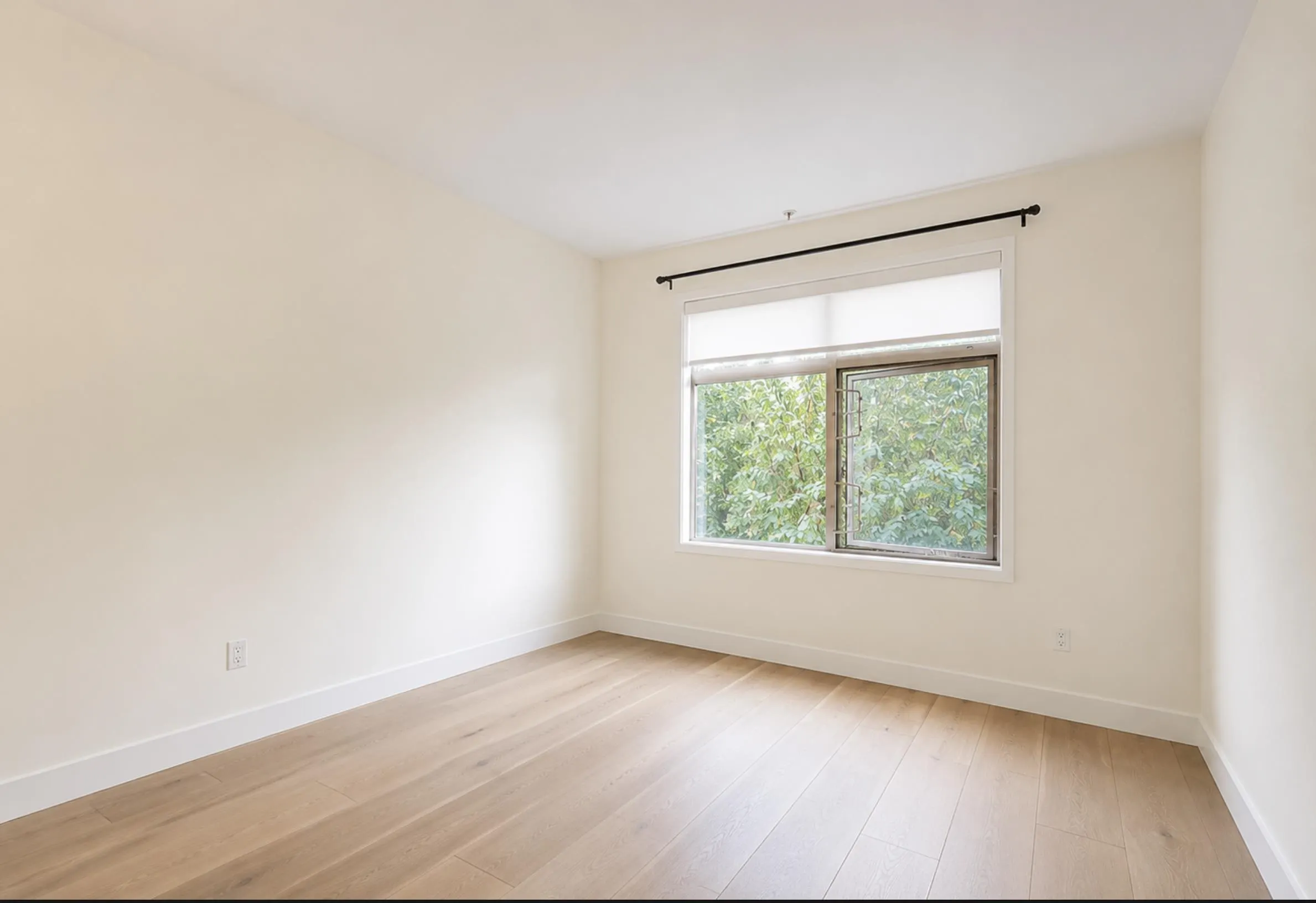 500 Klahanie Drive #201