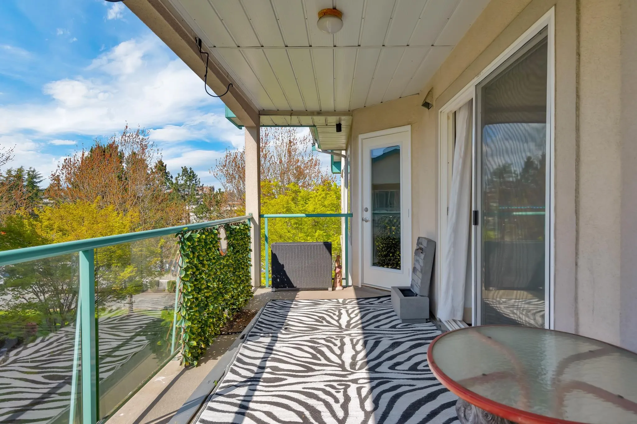 20443 53 Avenue #409