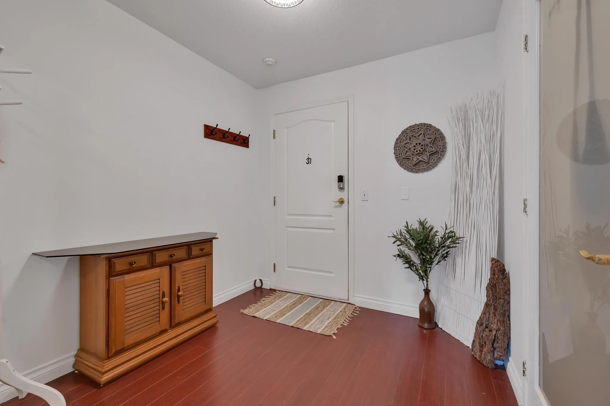 20443 53 Avenue #409