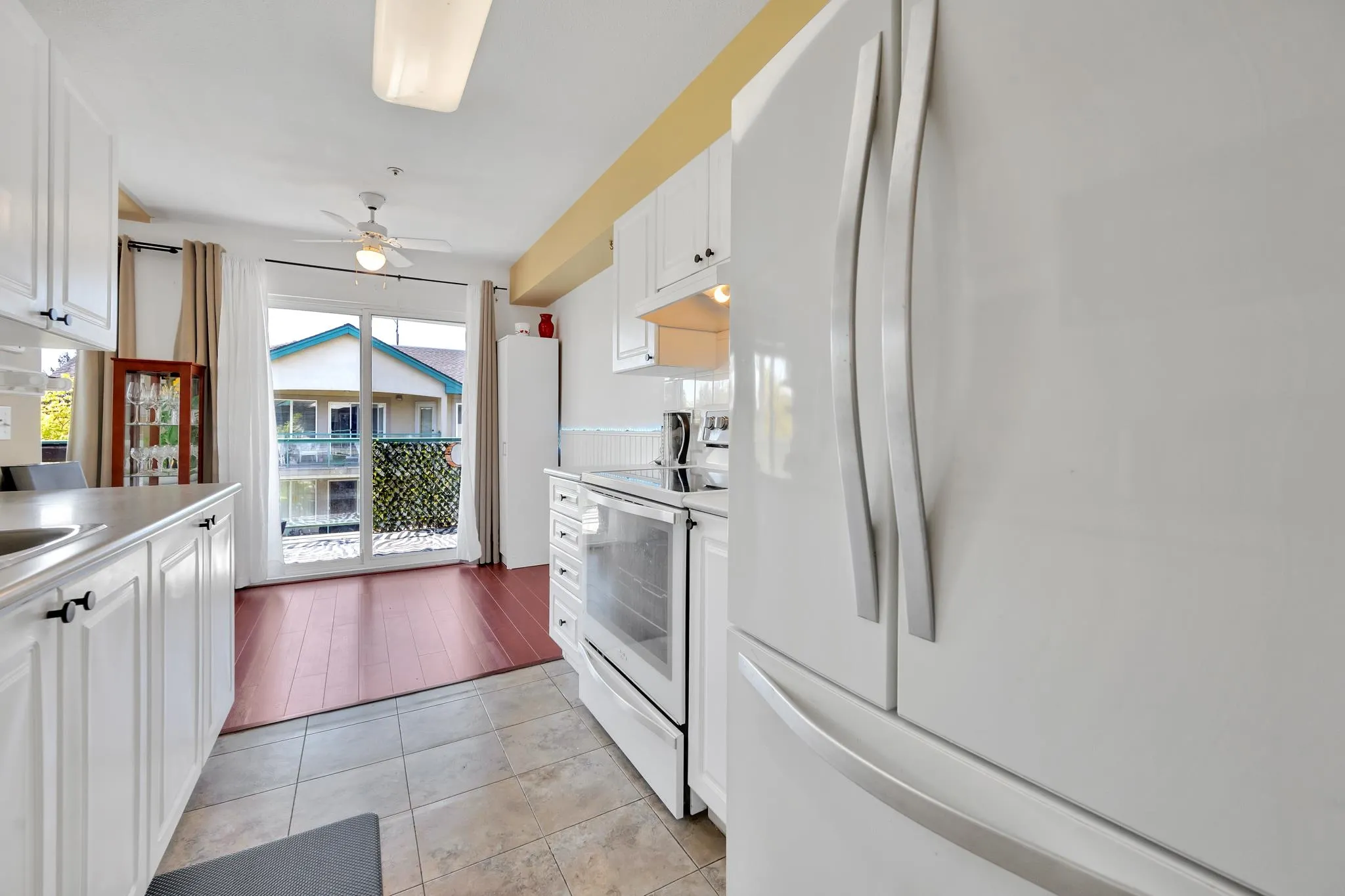 20443 53 Avenue #409