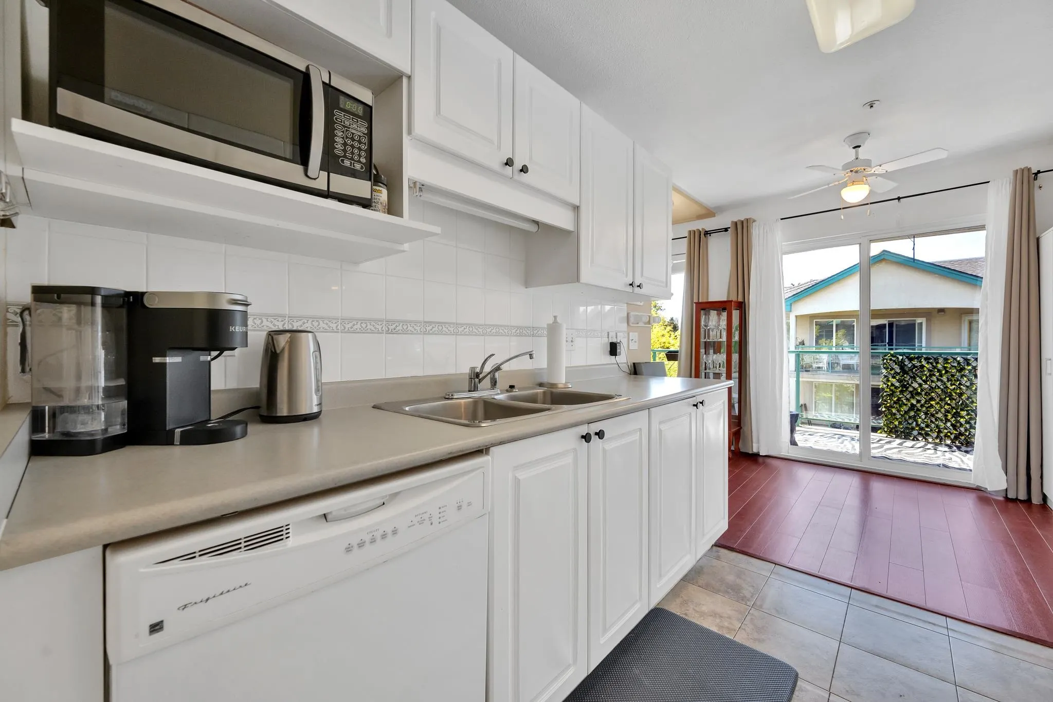 20443 53 Avenue #409
