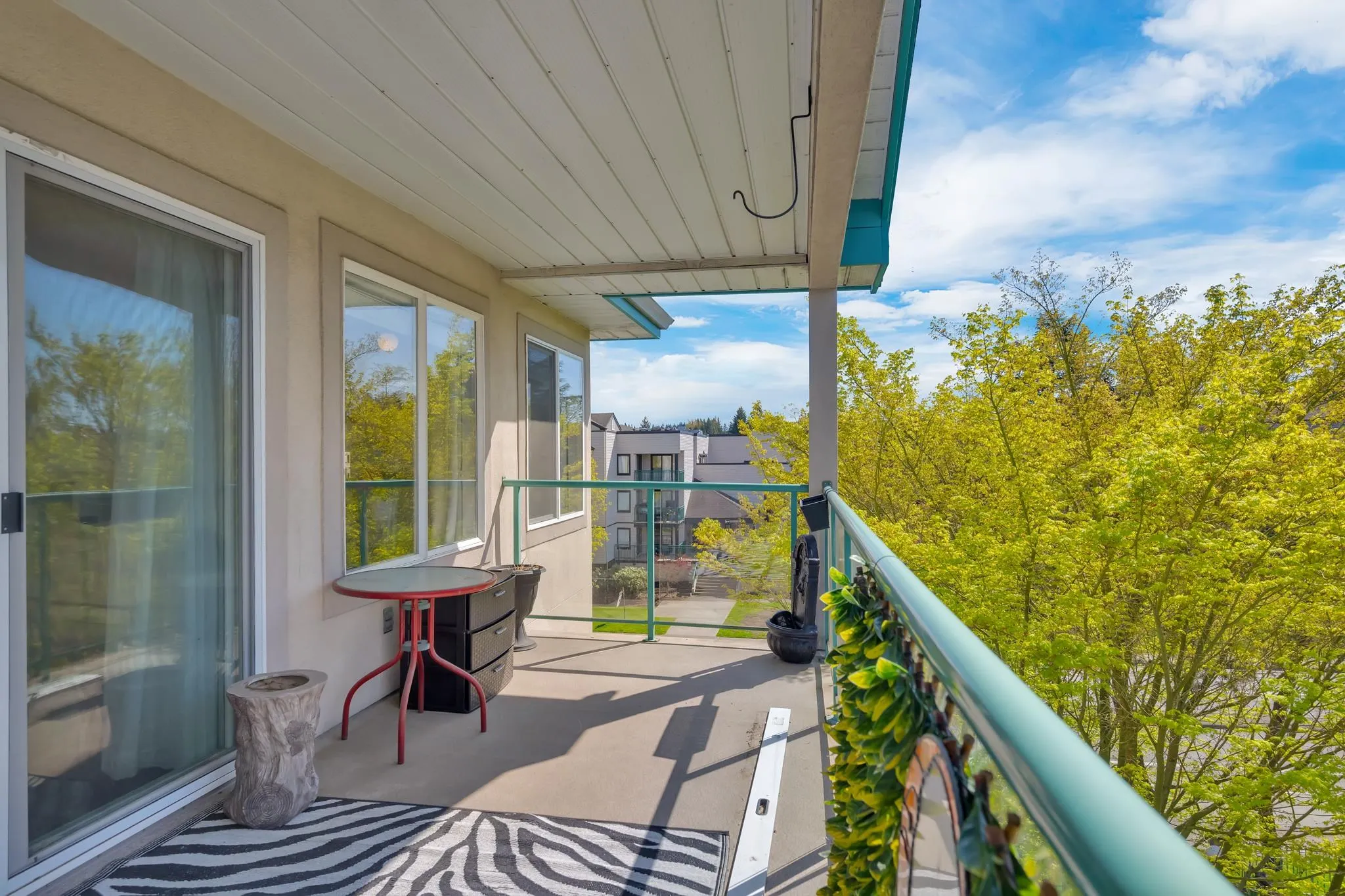 20443 53 Avenue #409