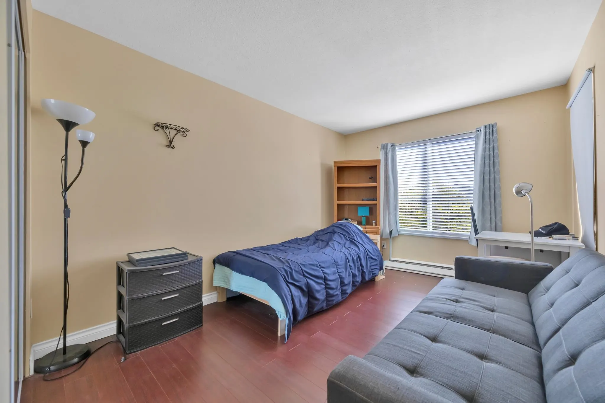 20443 53 Avenue #409