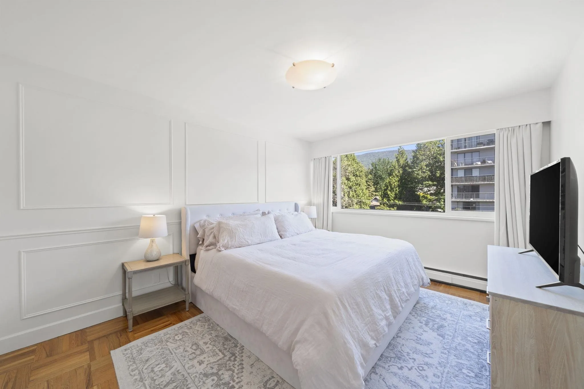 1750 Esquimalt Avenue #504