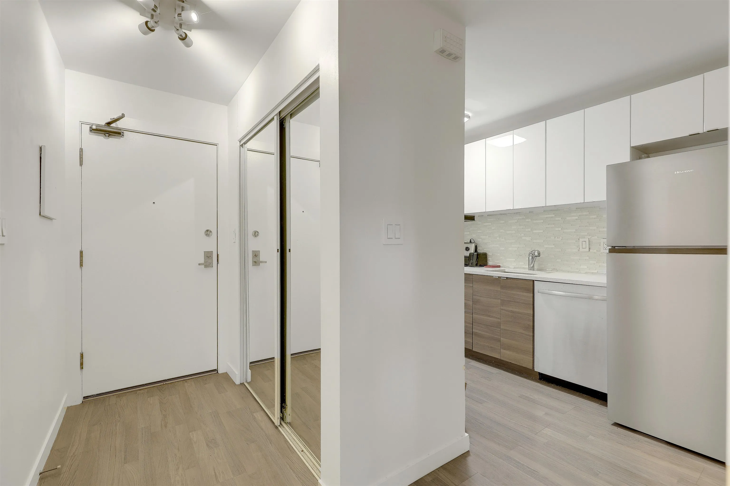 1106 Pacific St Street #208