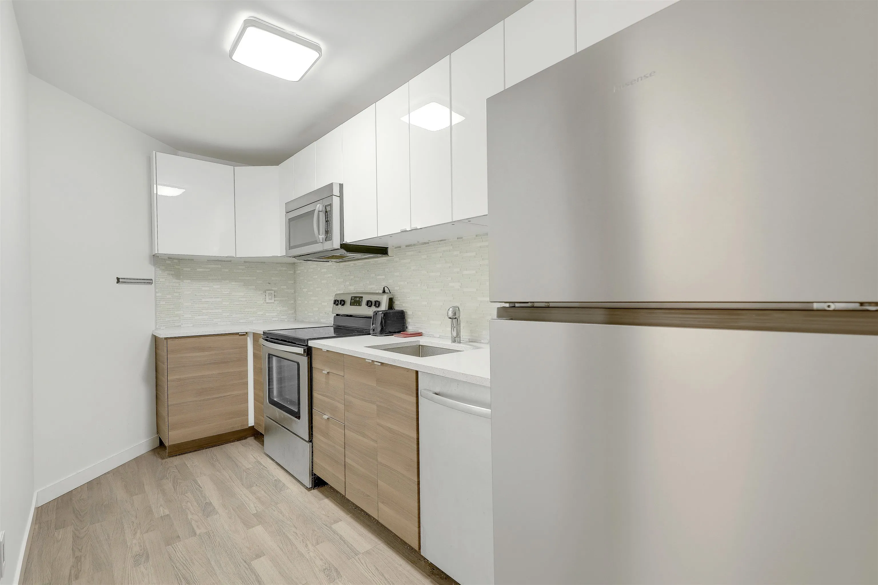 1106 Pacific St Street #208