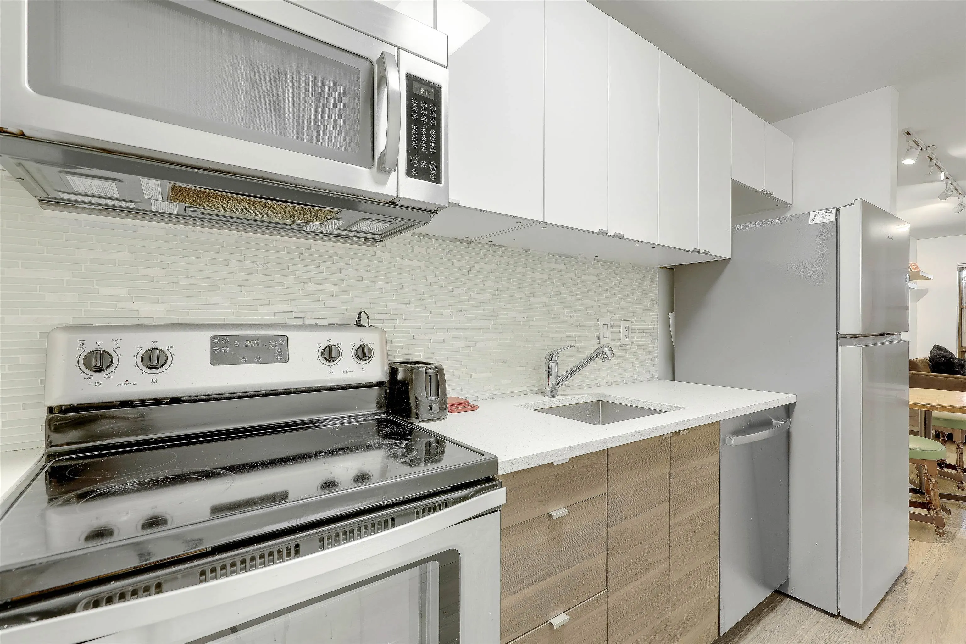 1106 Pacific St Street #208