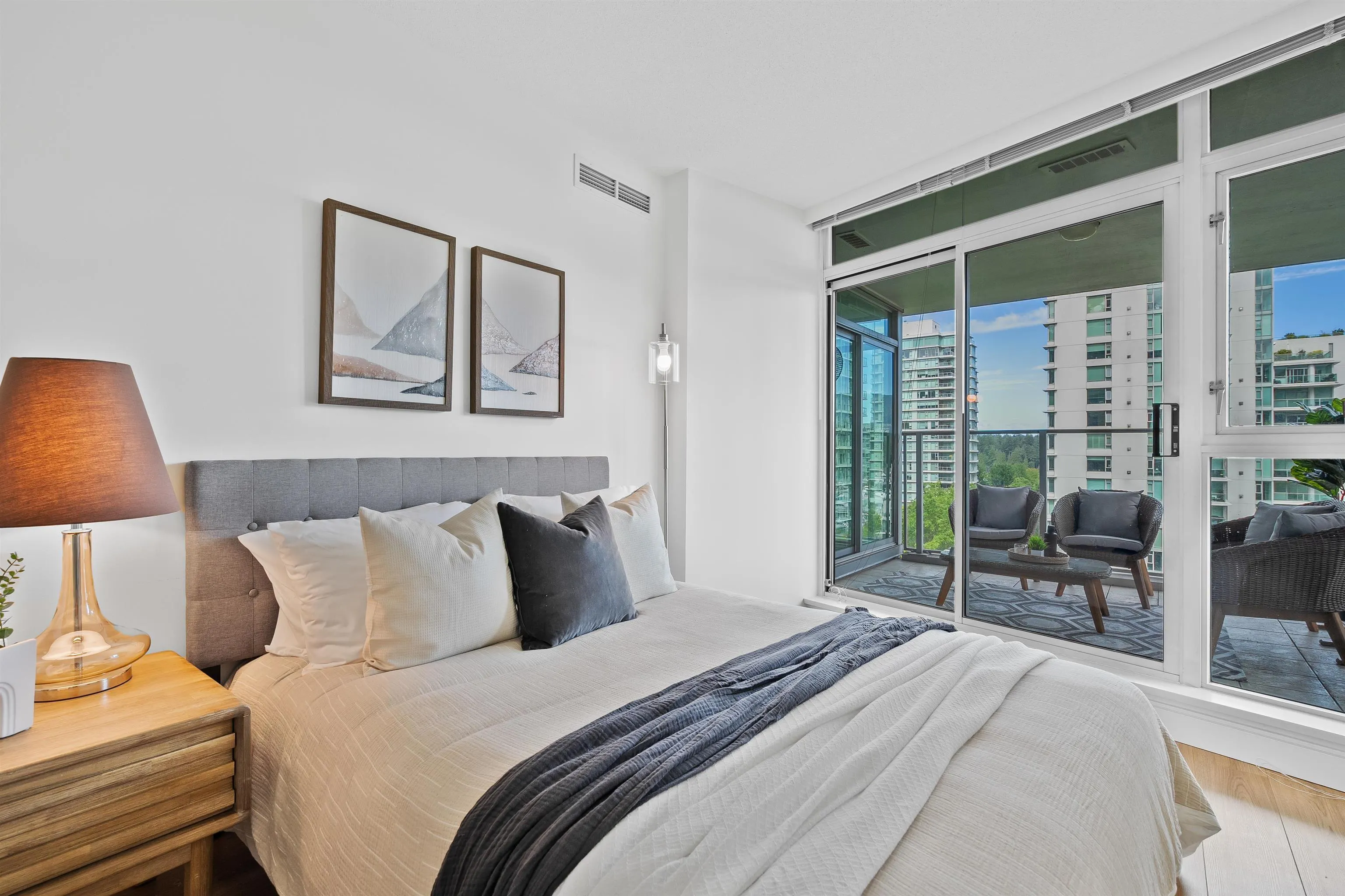 1650 Bayshore Drive #902