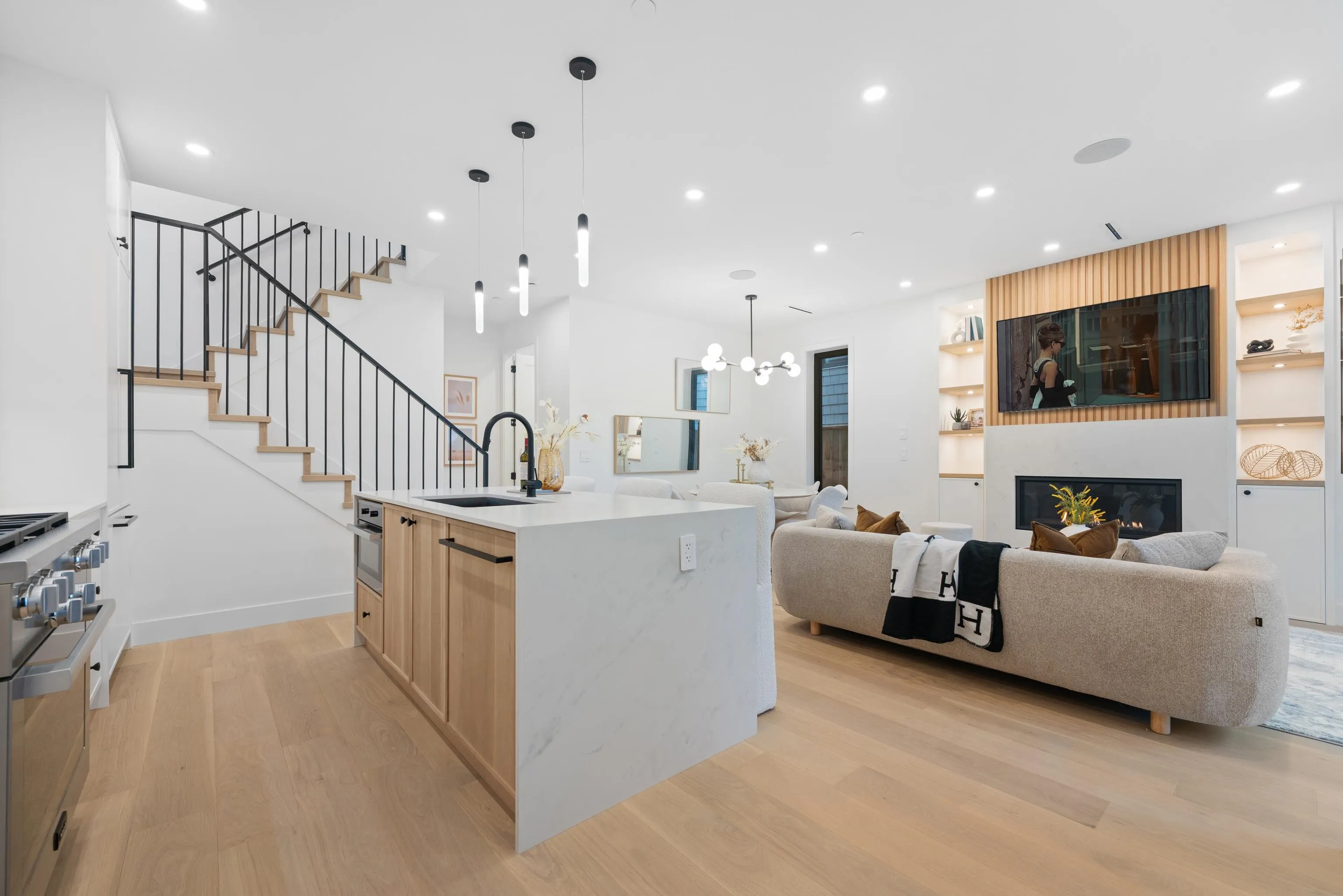 2846 W 12th Avenue #1