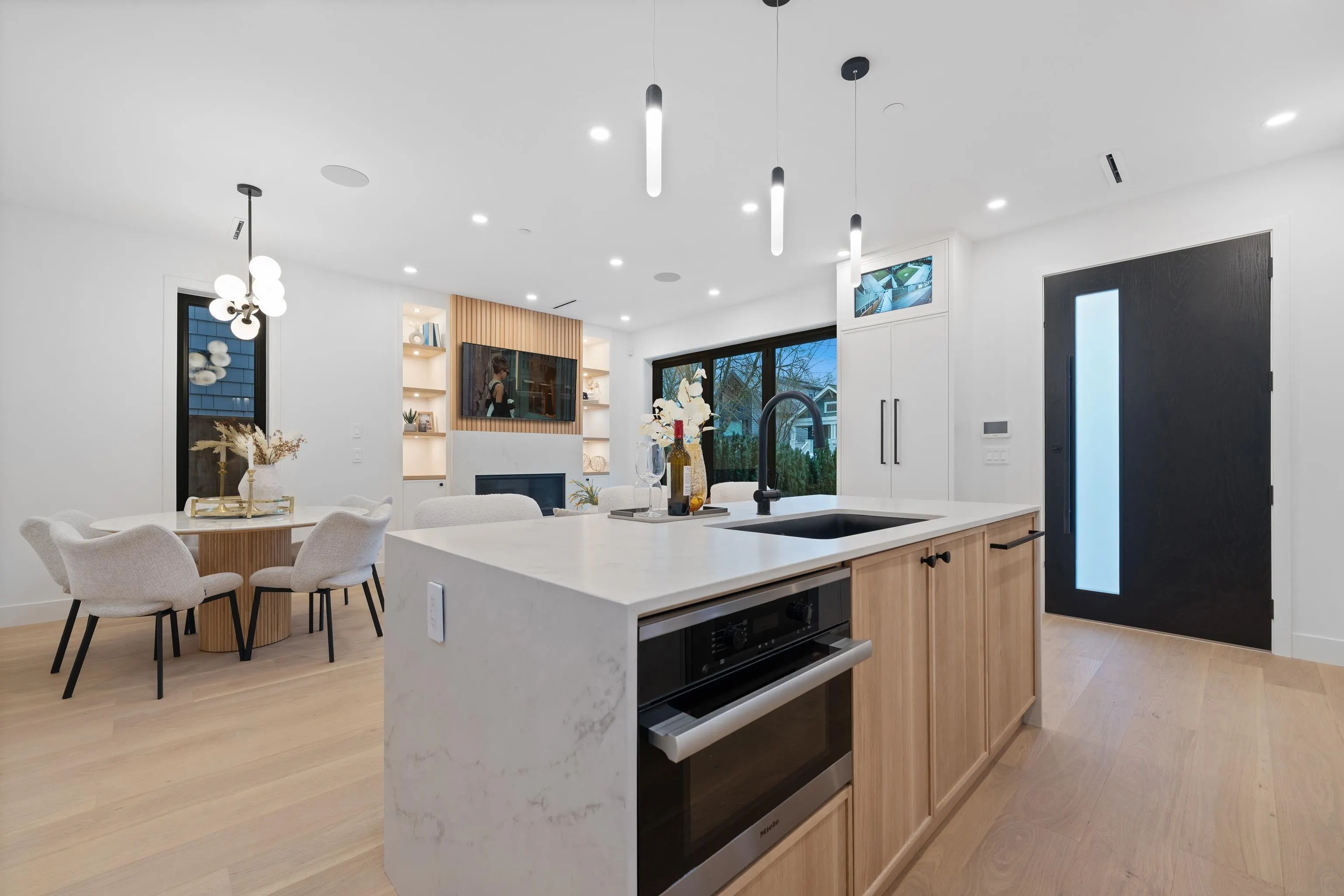 2846 W 12th Avenue #1