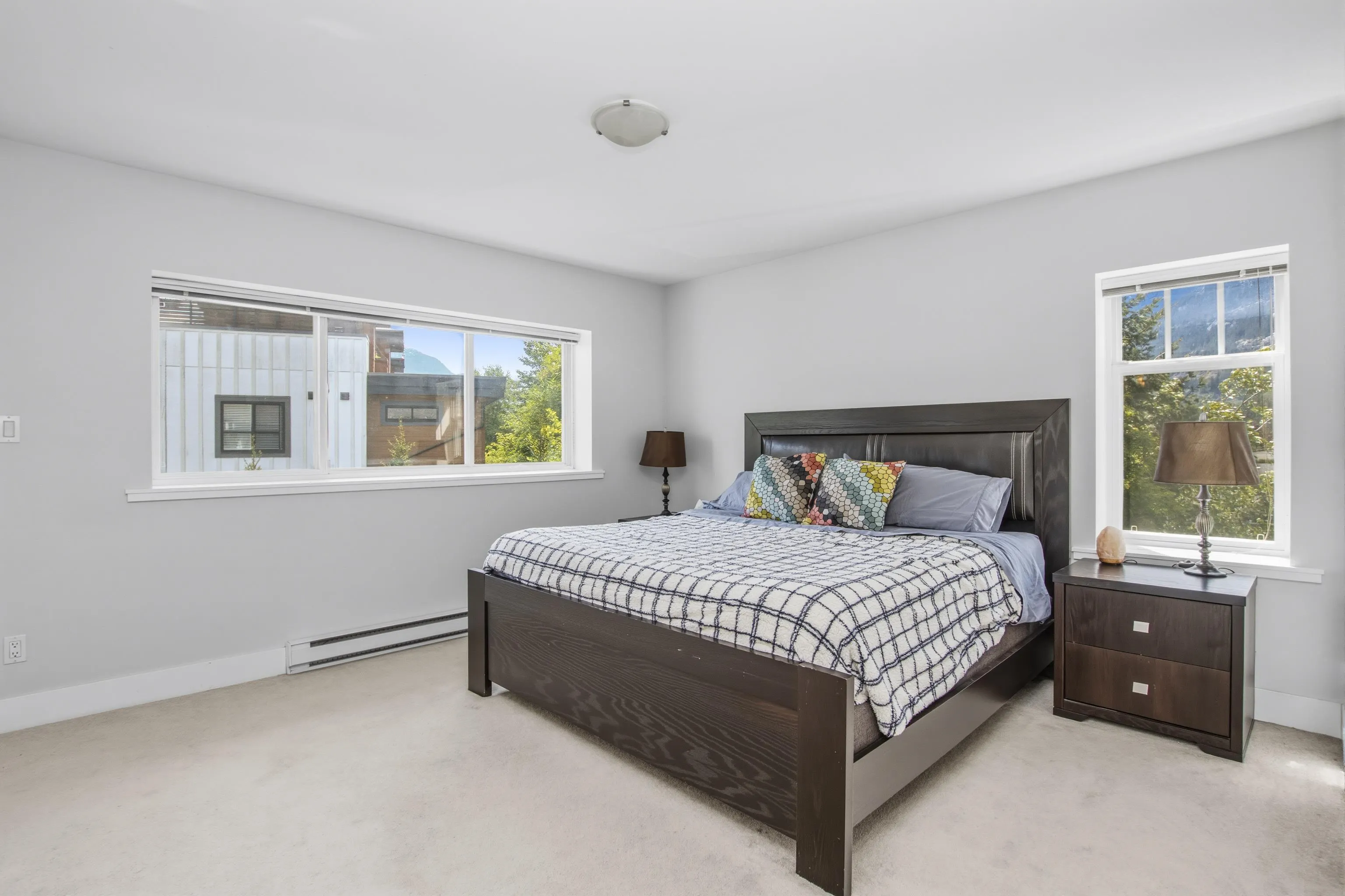 1200 Edgewater Drive #2