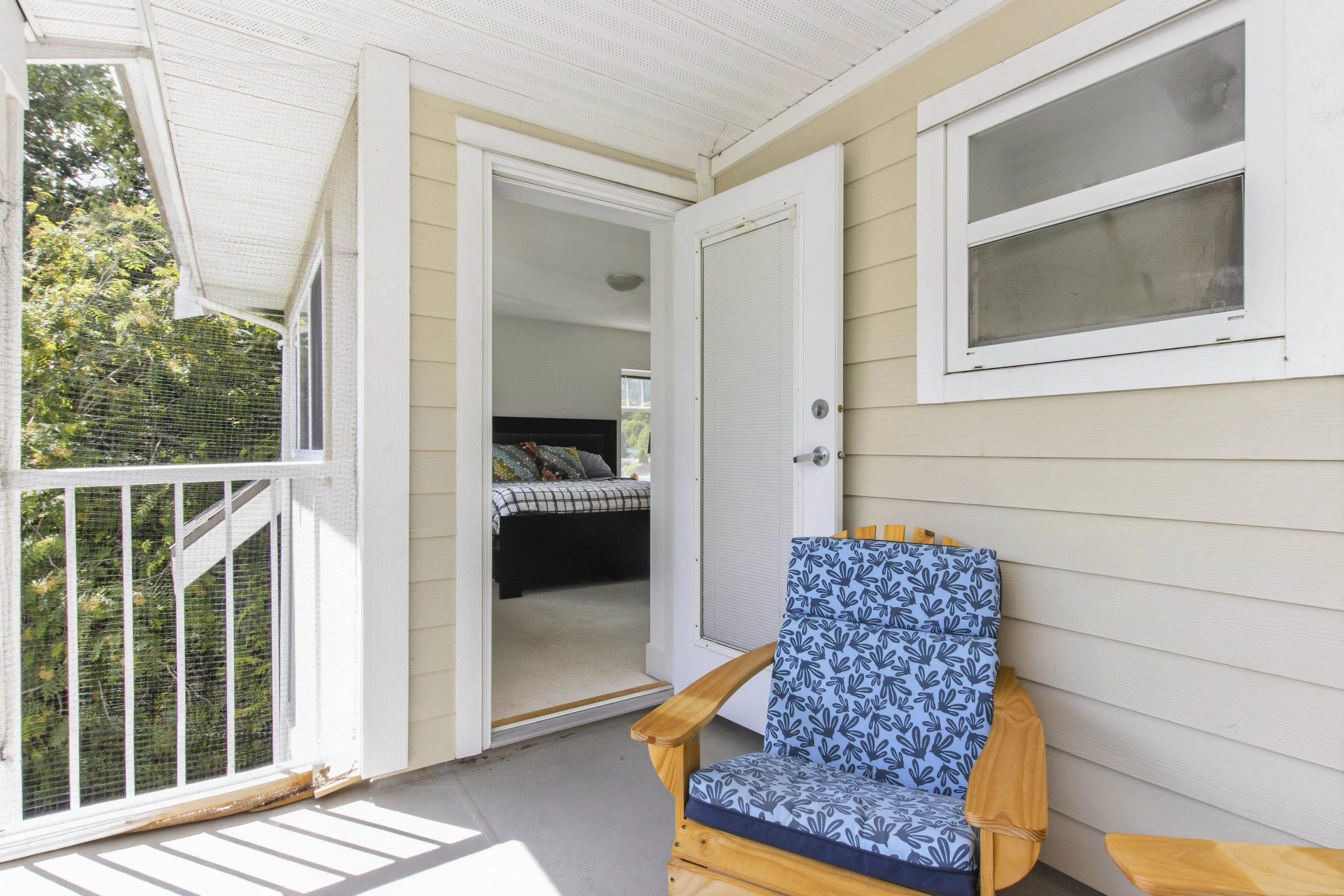 1200 Edgewater Drive #2