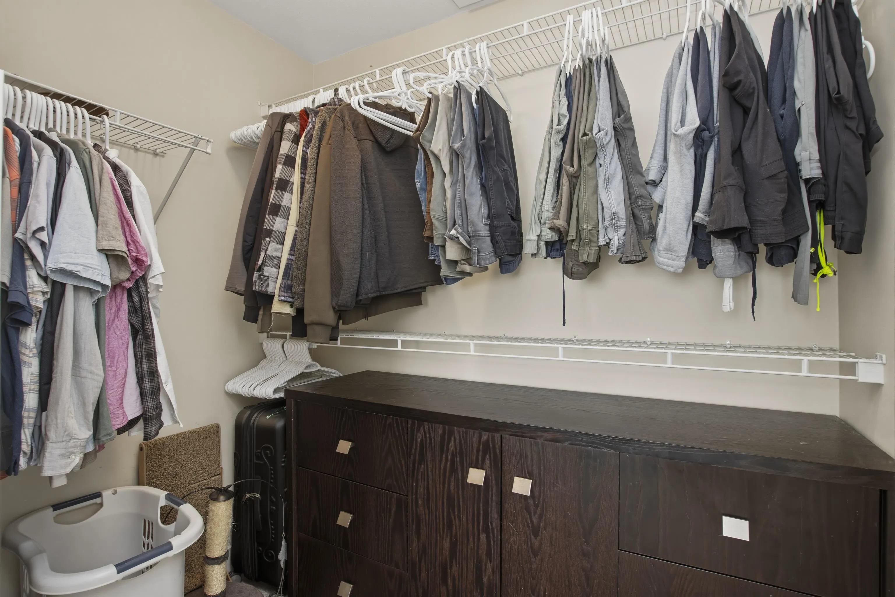 1200 Edgewater Drive #2
