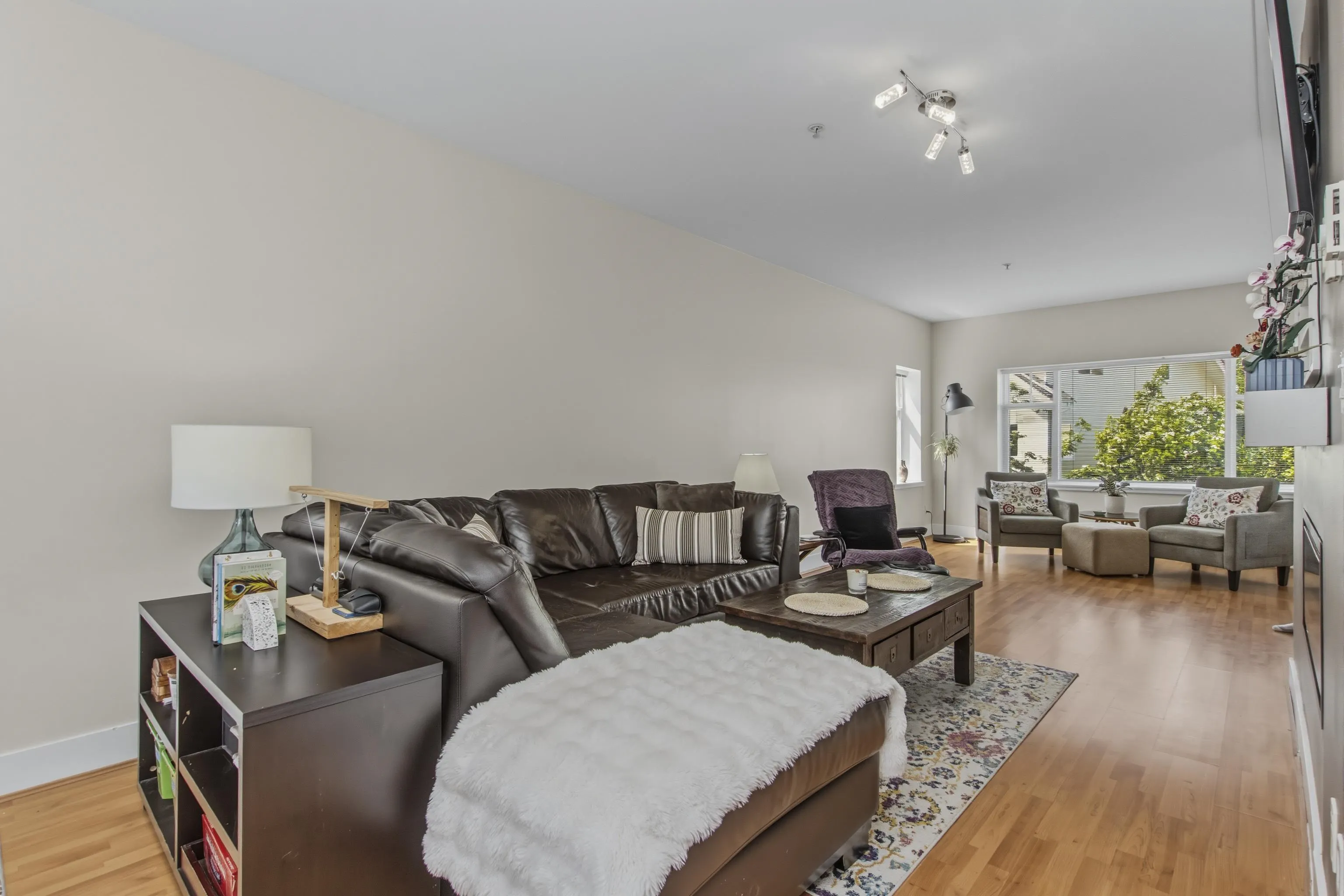 1200 Edgewater Drive #2
