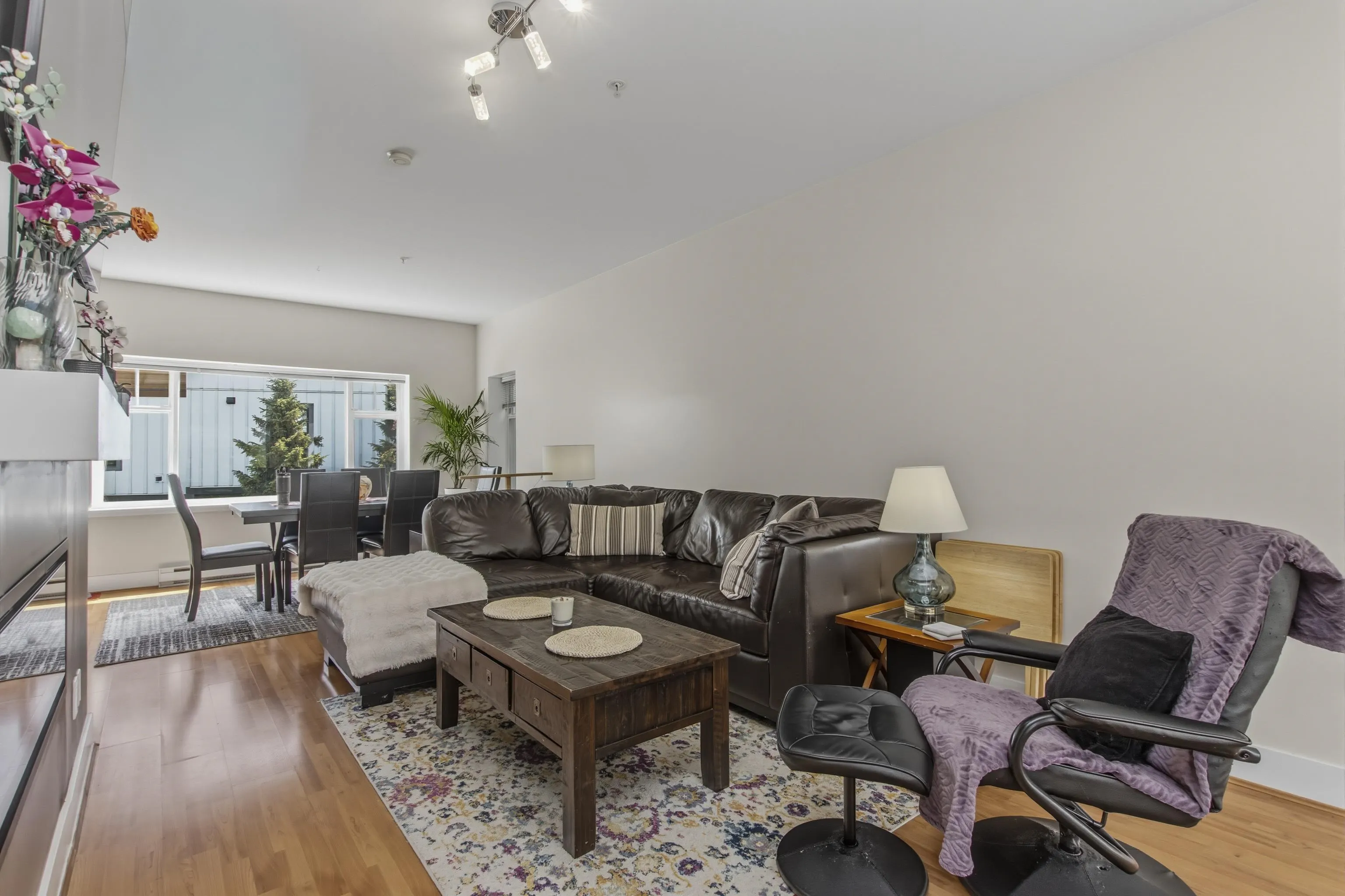 1200 Edgewater Drive #2