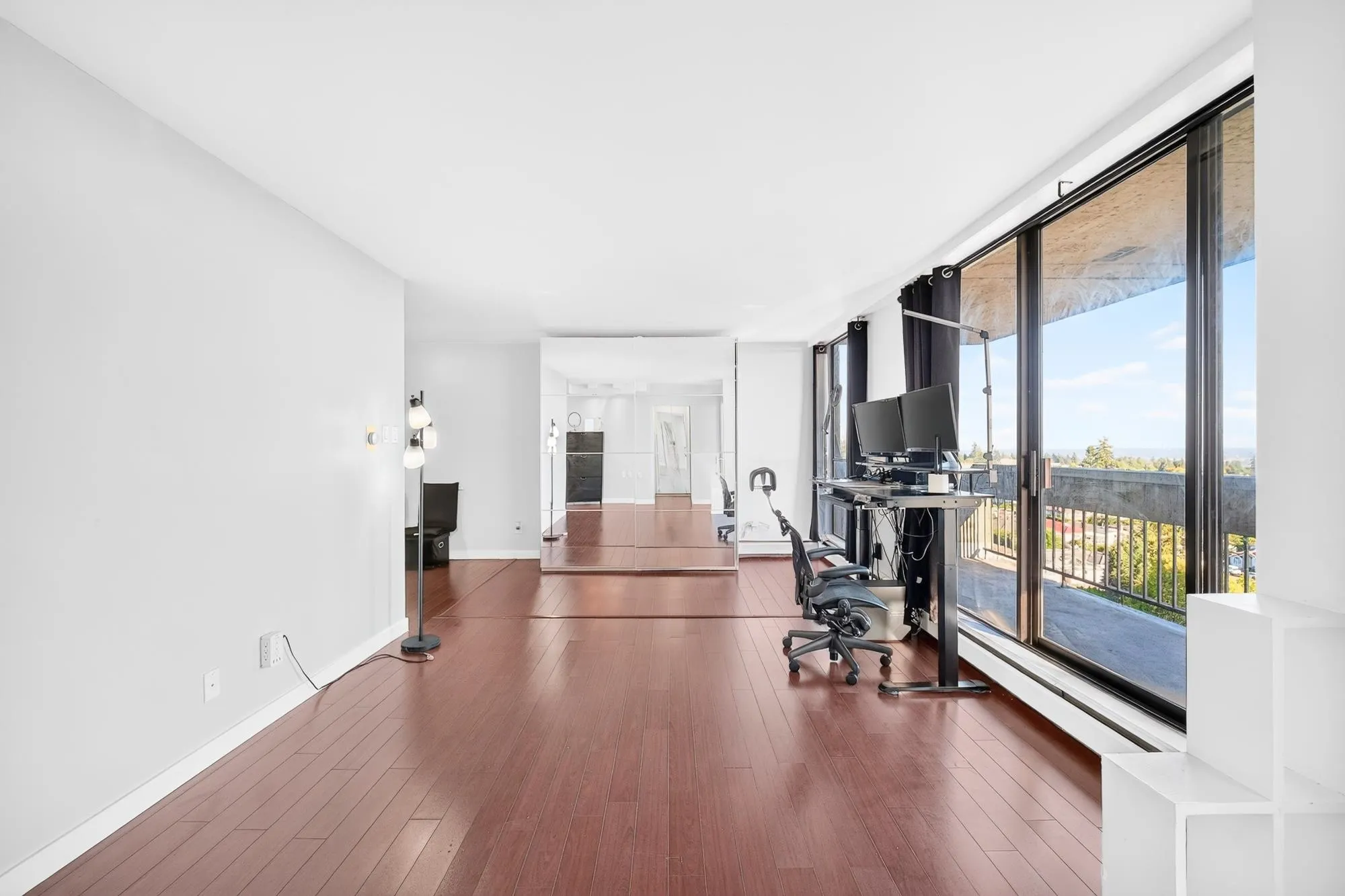 6759 Willingdon Avenue #1105
