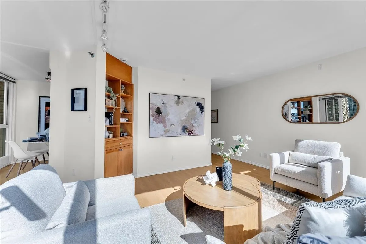 1188 Richards Street #708