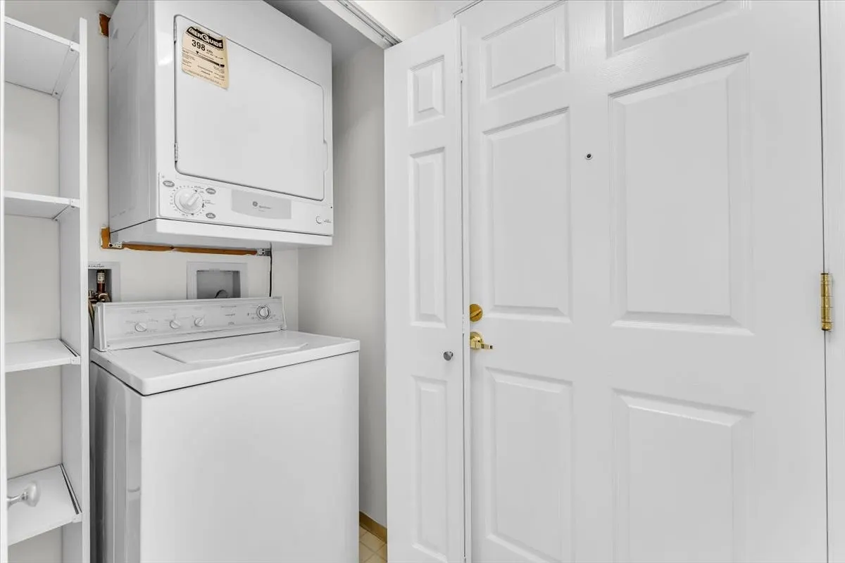 1188 Richards Street #708