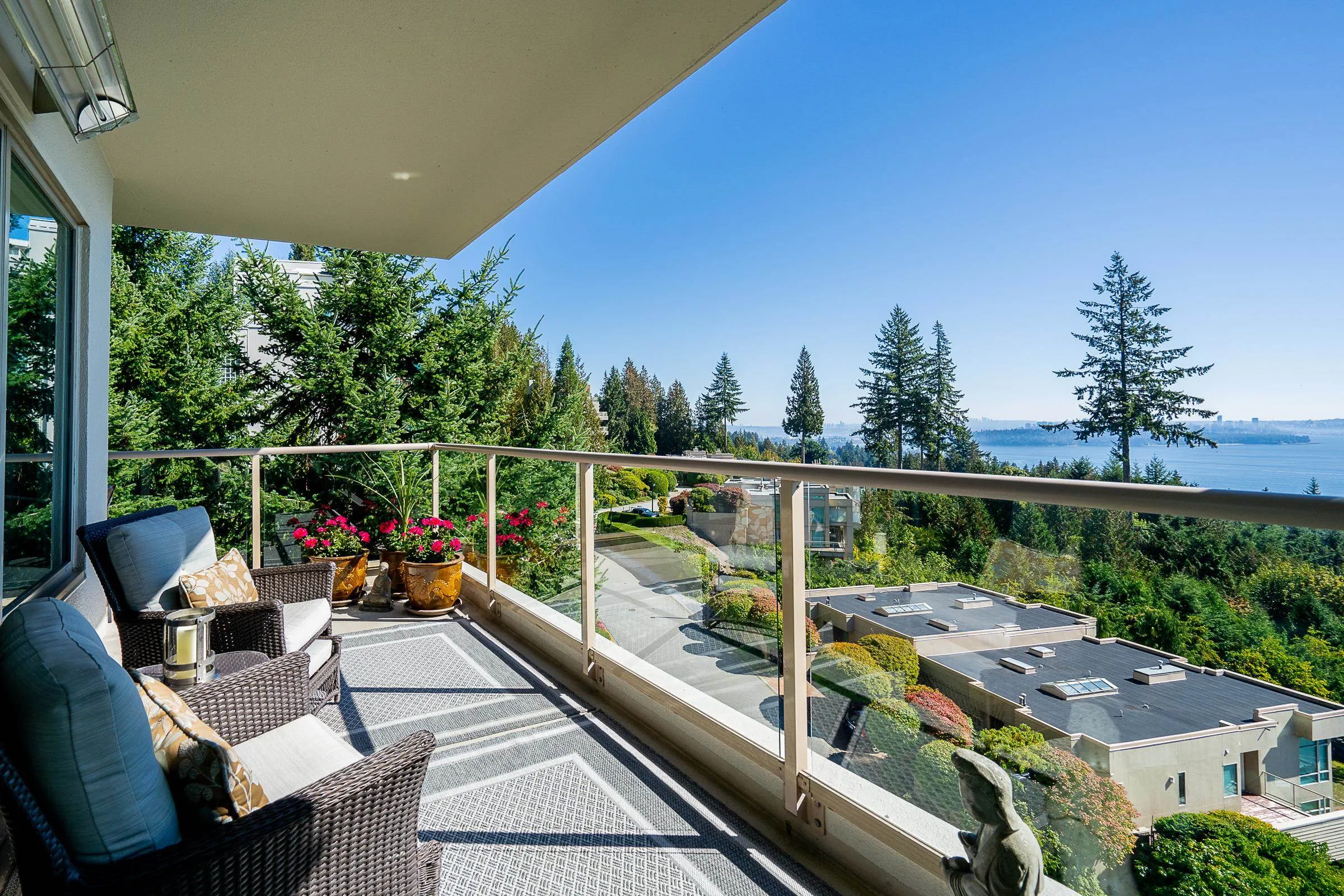 3131 Deer Ridge Drive #703