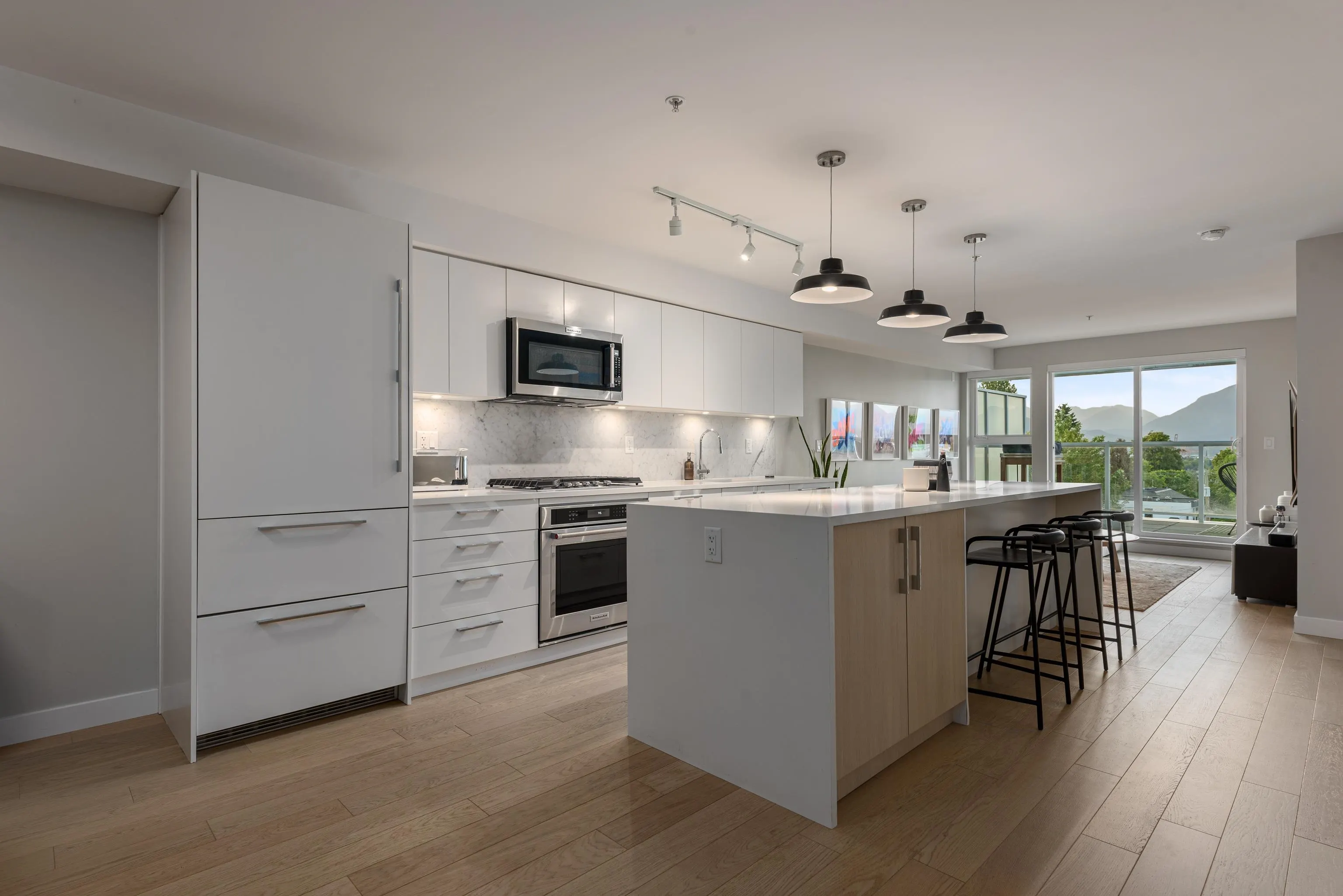 2508 Fraser Street #406