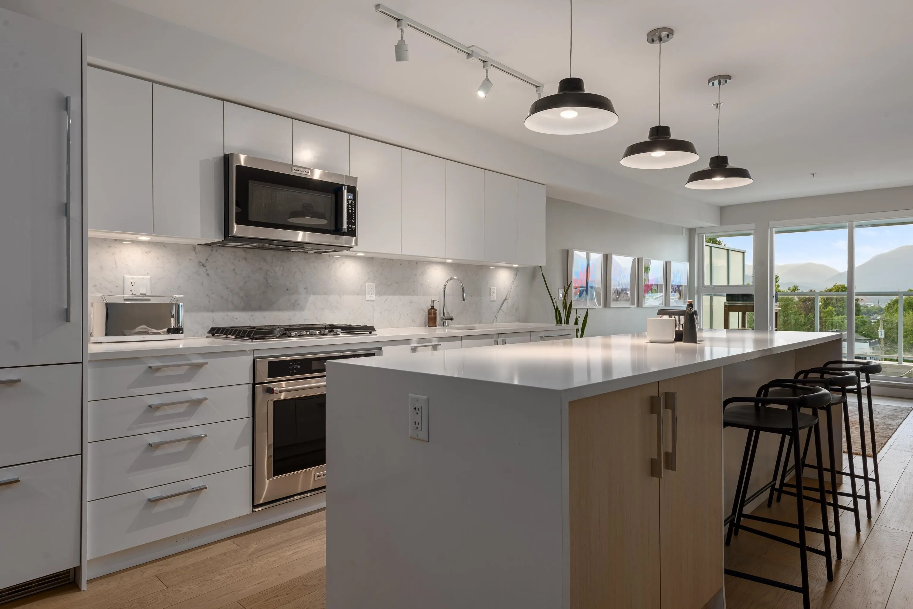 2508 Fraser Street #406