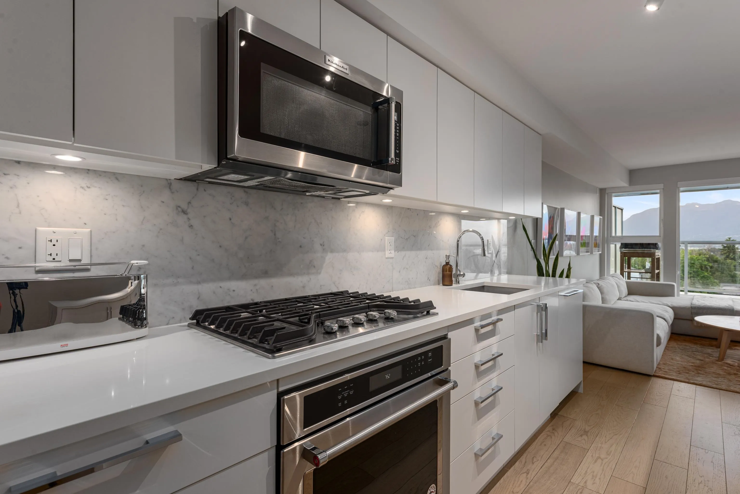 2508 Fraser Street #406